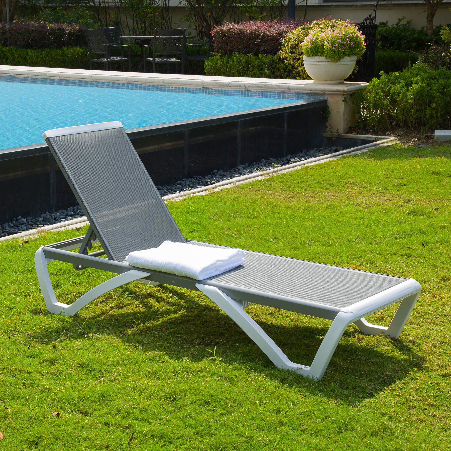 Domi Outdoor Living Outdoor Chaise Lounge - Adjustable Aluminum Patio Lounge,Plastic Pool Lounge Chair (1 Grey Chair W/O Table)