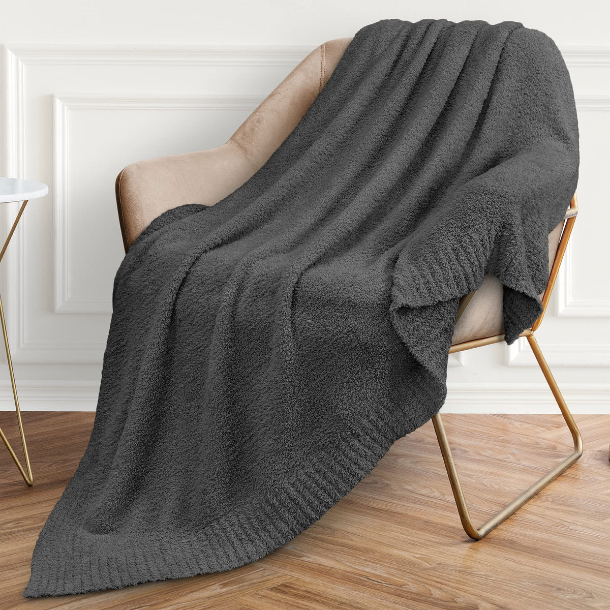 Pavilia Plush Knit Throw Blanket For Couch, Super Soft Fluffy Throw, Fuzzy Lightweight Blanket For Bed Sofa, Knitted Warm Cozy A