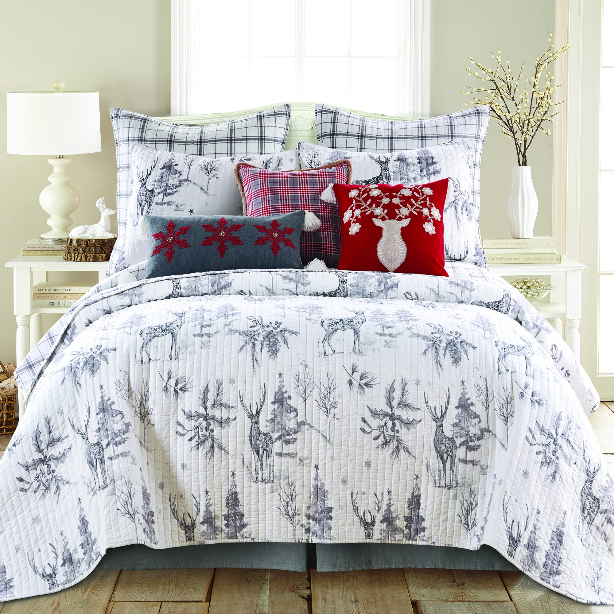 Levtex Home - Sleigh Bells Quilt - Full/Queen Holiday Quilt 88X92 - Christmas Tree And Reindeer - Grey And White - Reversible -