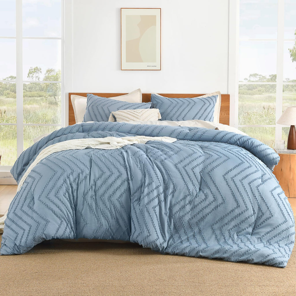 Litanika Queen Size Comforter Sets Grayish Blue, 3 Pieces Lightweight Chevron Tufted Bedding Comforter Set, Fluffy Winter Down A