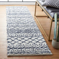 Safavieh Arizona Shag Collection Runner Rug - 23 x 8, Ivory & Slate, Moroccan Design, Non-Shedding & Easy Care, 1.6-inch Thick
