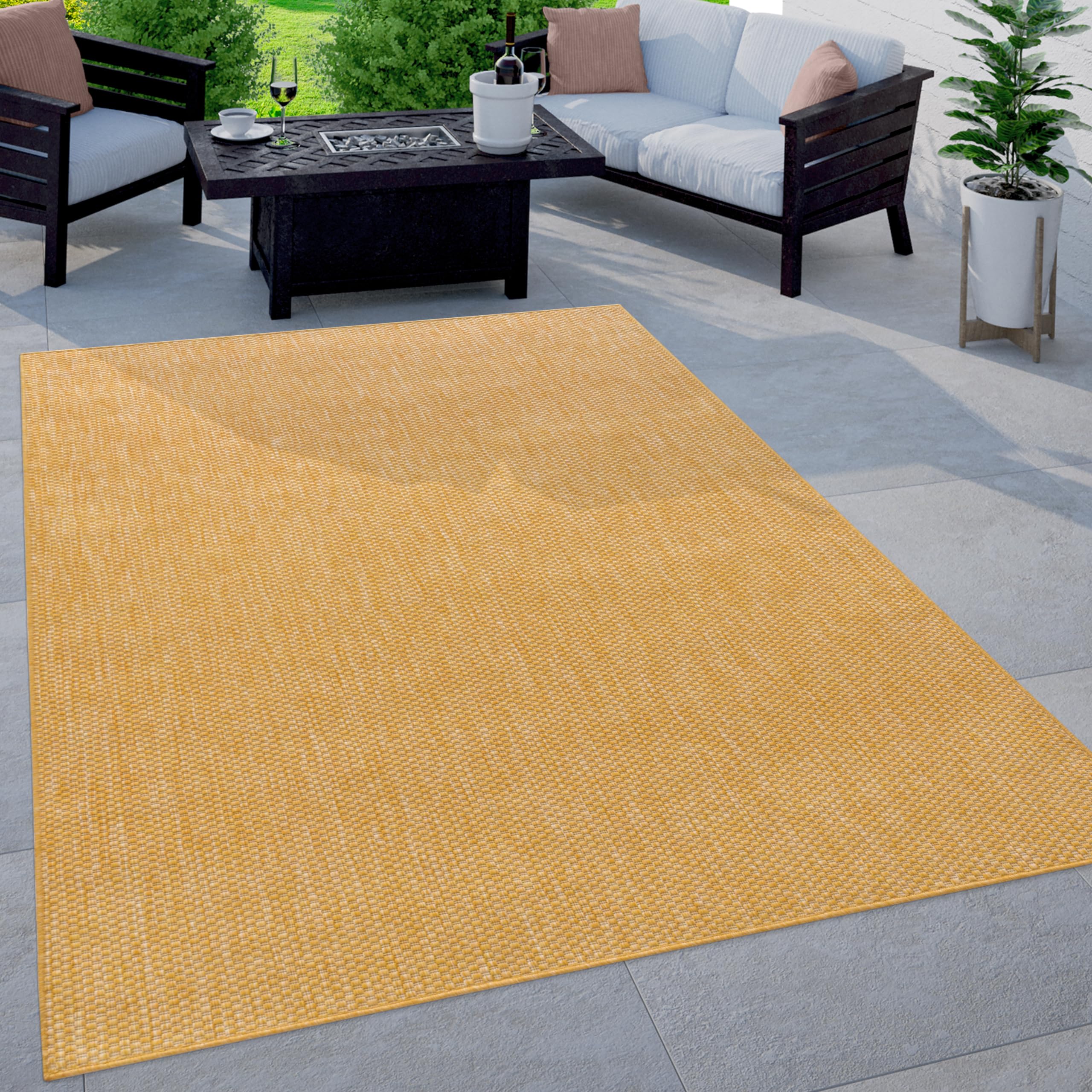 Solid Outdoor Rug For Patio Or Balcony Waterproof In Mottled Yellow, Size: 2'8' X 4'11'