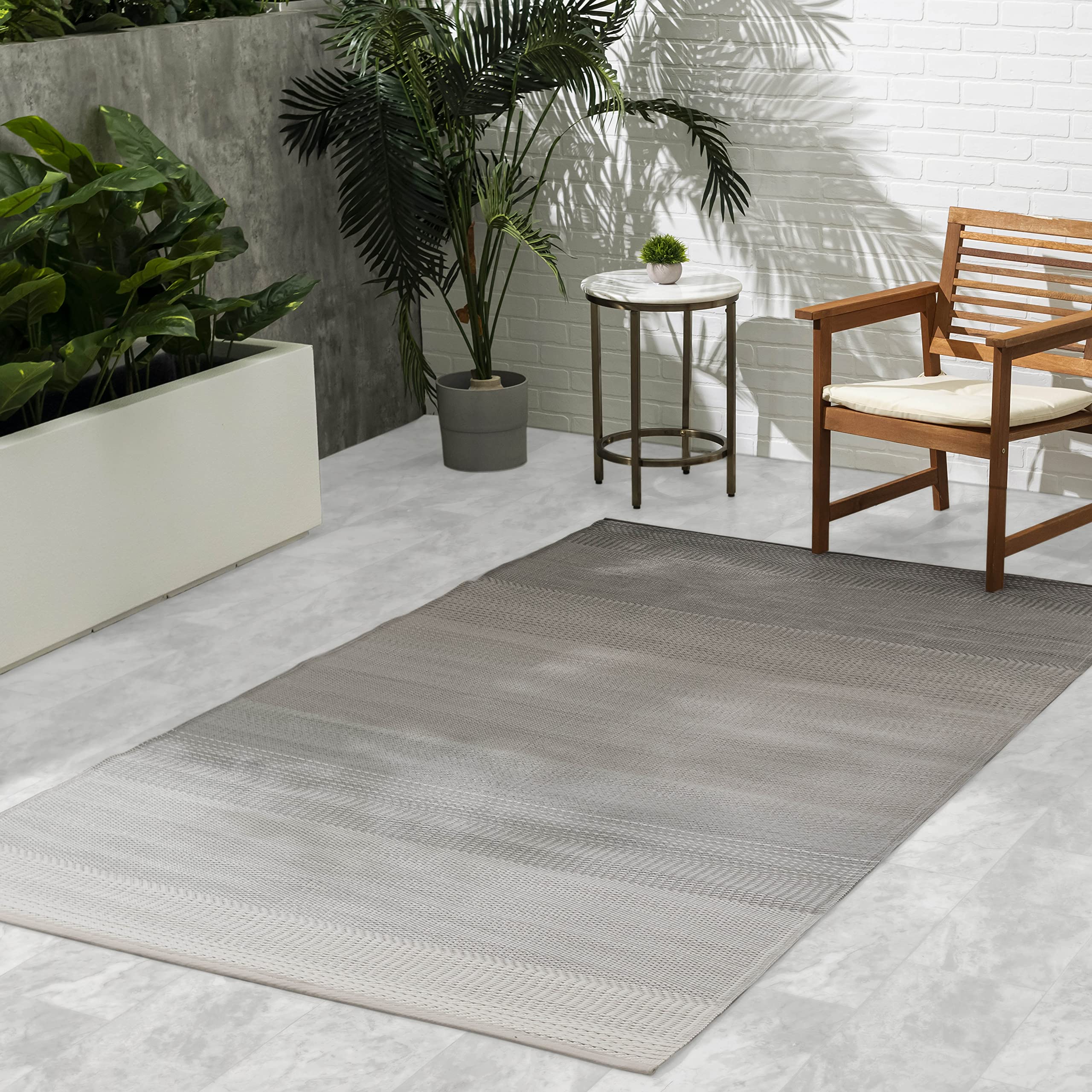 Fab Habitat Outdoor Rug - Waterproof, Fade Resistant, Crease-Free - Premium Recycled Plastic - Neutral Ombre - Patio, Deck, Porc