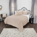 Rizzy Home | BQ4340 | Polyester Quilt | 106"x92" Brown/Pink/Nuetral Geometric