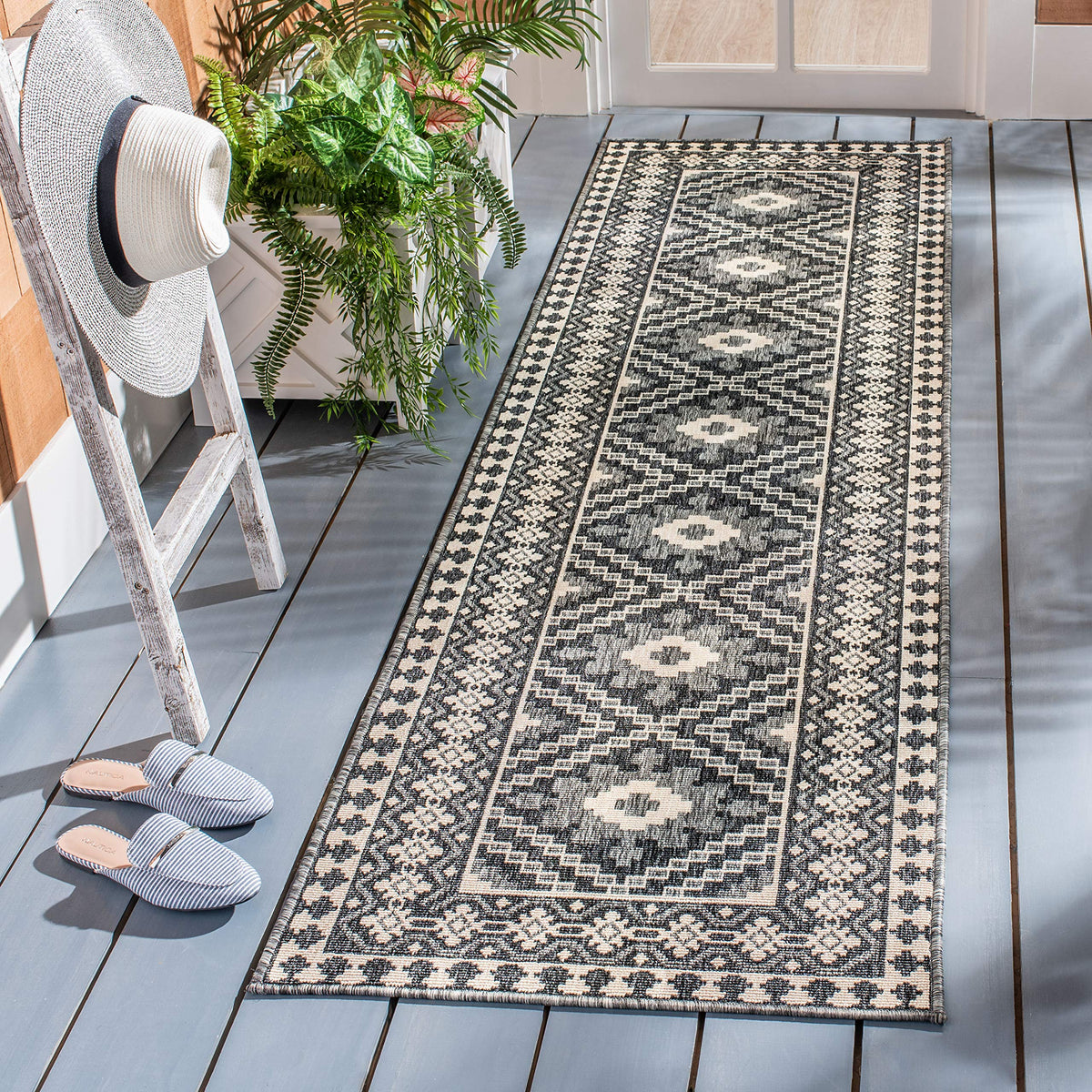Safavieh Veranda Collection 2'3' X 8' Ivory/Grey Ver099 Boho Indoor/ Outdoor Non-Shedding Easy Scrubbing Patio Backyard Porch De