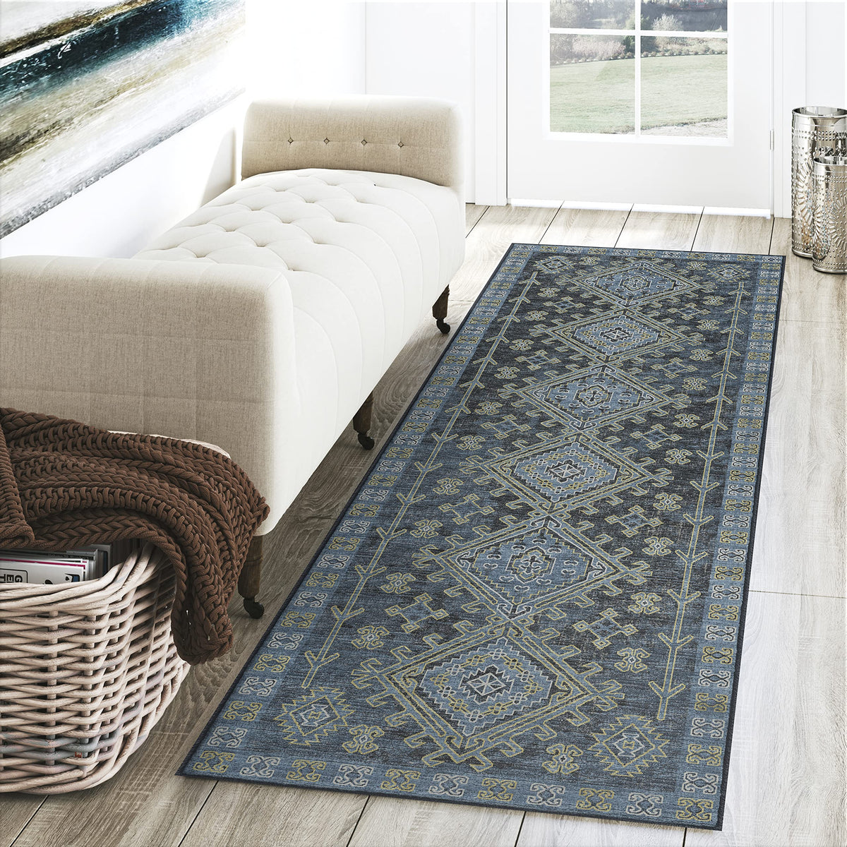 Dalyn Rugs Brisbane Br2 Aztec Medalion Navy 2'3&quot; X 7'6&quot;