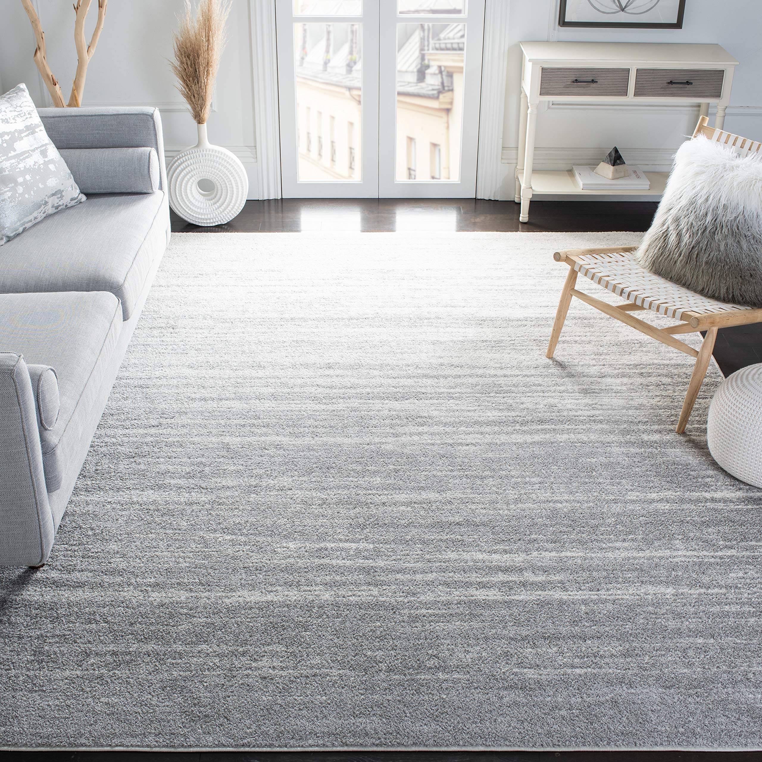 SAFAVIEH Adirondack Collection Area Rug - 7 Square, Light Grey & Grey, Modern Ombre Design, Non-Shedding & Easy Care, Ideal for