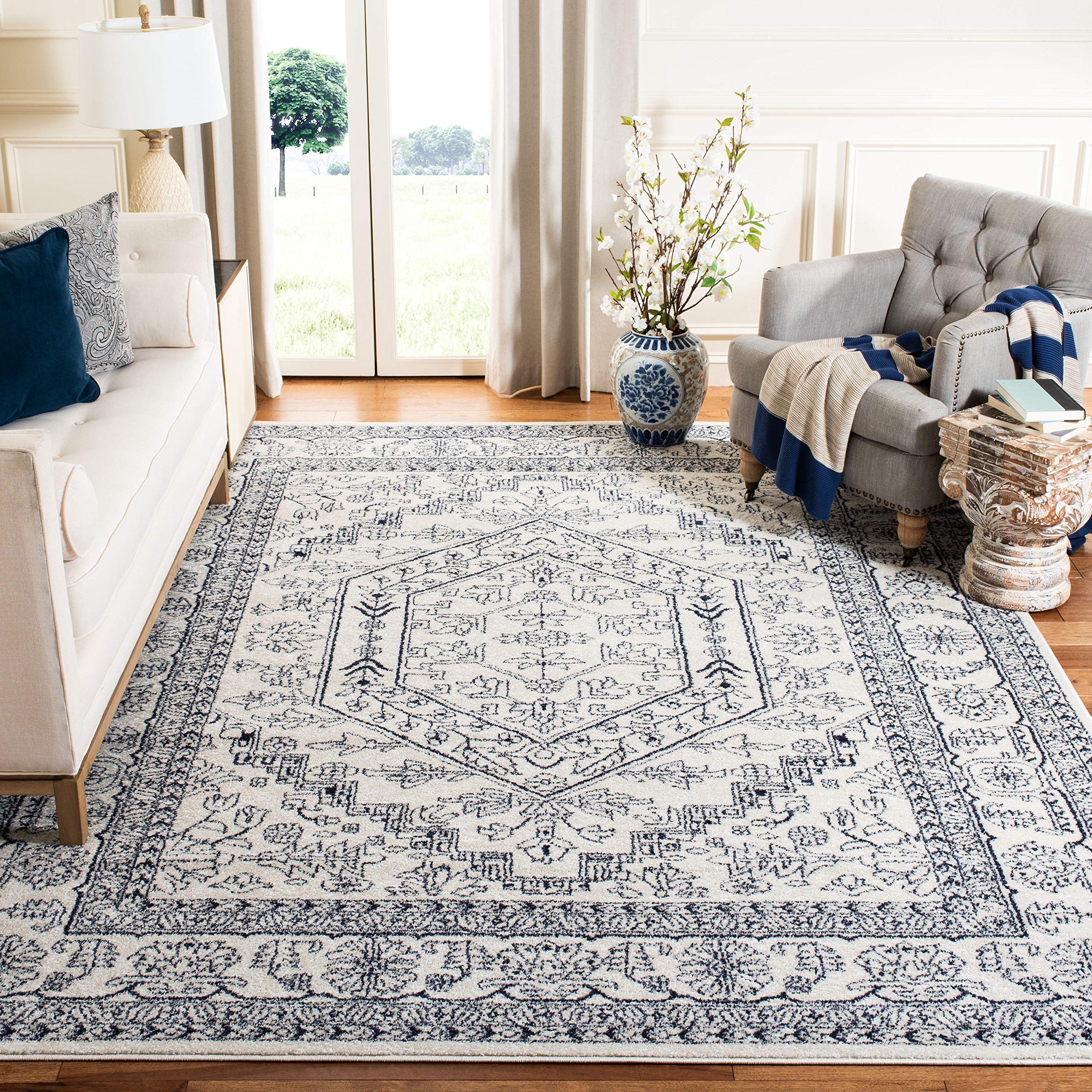 SAFAVIEH Adirondack Collection X-Large Area Rug - 11 x 15, Ivory & Navy, Oriental Medallion Design, Non-Shedding & Easy Care, 