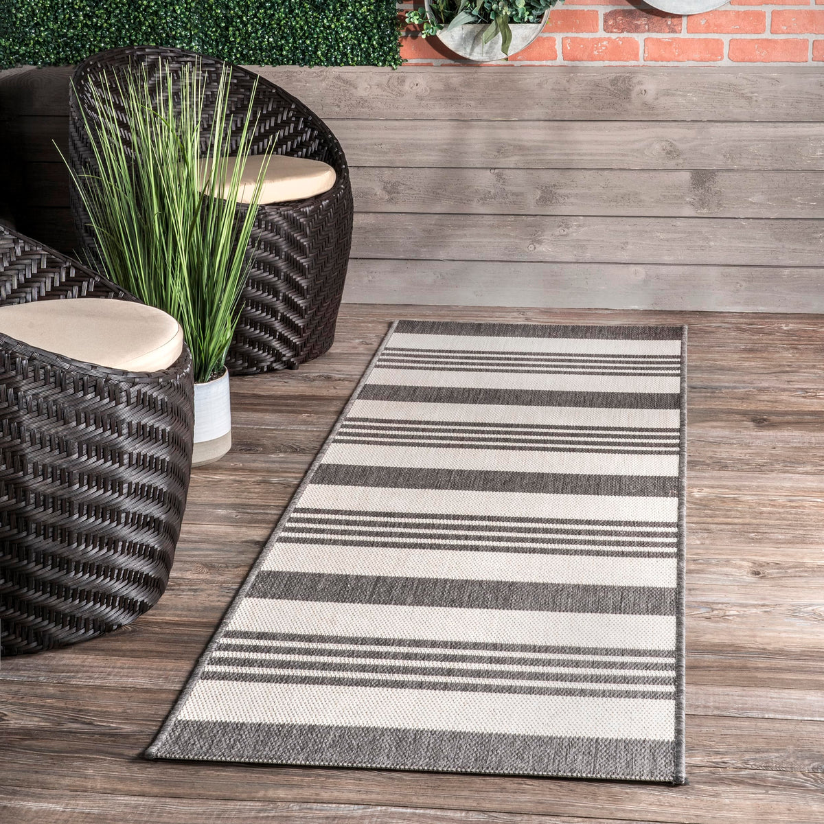 nuLOOM 2' x 8' Outdoor Performance Area Rug, OEKO-TEX Certified, Weather Resistant, High Traffic, Patio, Balcony, Outside, Robin