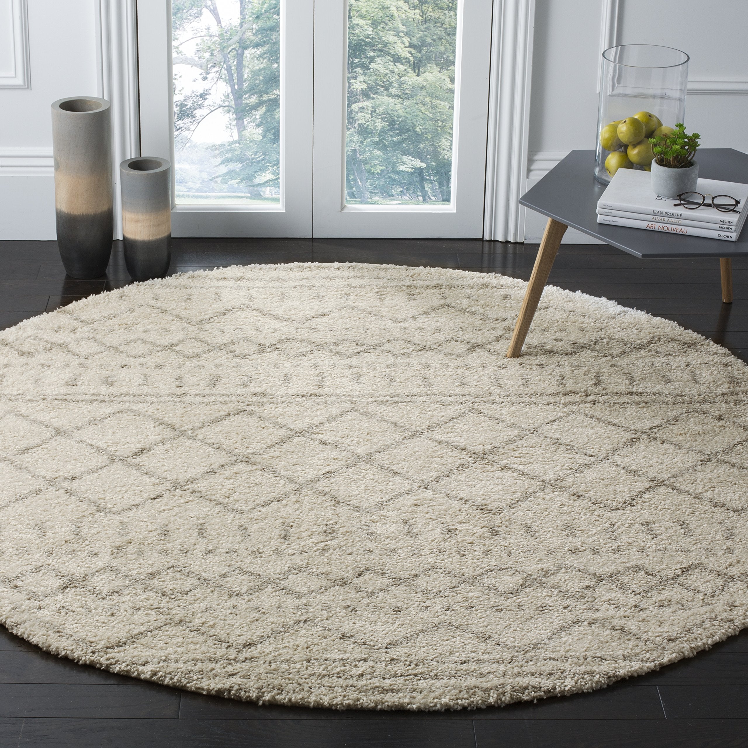 SAFAVIEH Arizona Shag Collection Area Rug - 9 Round, Ivory & Beige, Moroccan Design, Non-Shedding, 1.6-inch Thick, Ideal for Hi
