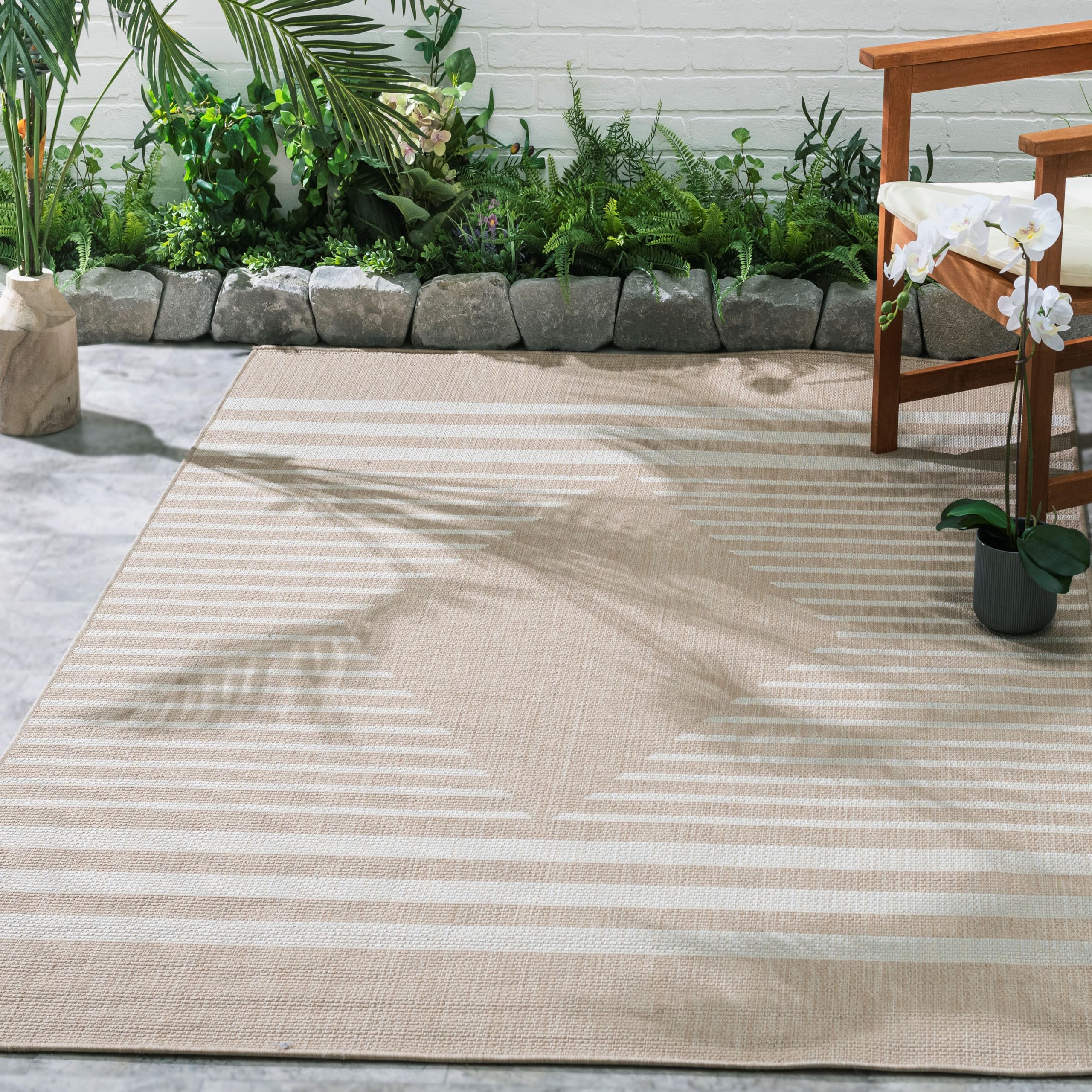 Fh Home Flat Woven Outdoor Rug - Waterproof, Easy To Clean, Stain Resistant - Premium Polypropylene Yarn - Modern Geometric Kili