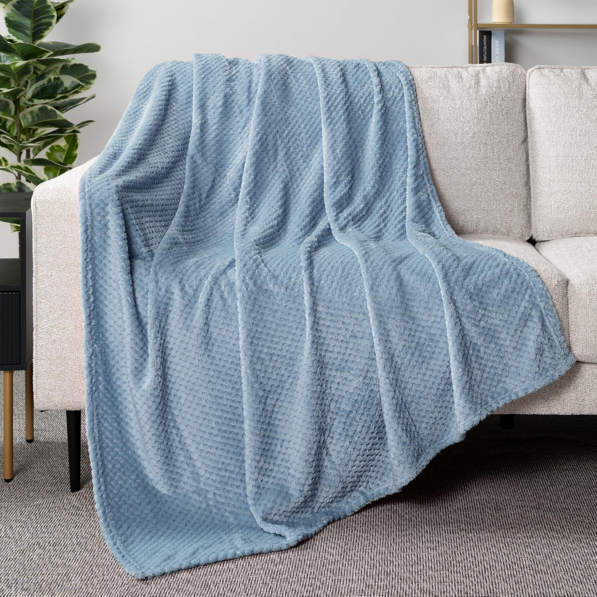 Pavilia Dusty Blue Throw Blanket For Couch Bed, Soft Fleece Throws For Sofa Chair, Fuzzy Waffle Textured Blanket, Cozy Warm Ligh