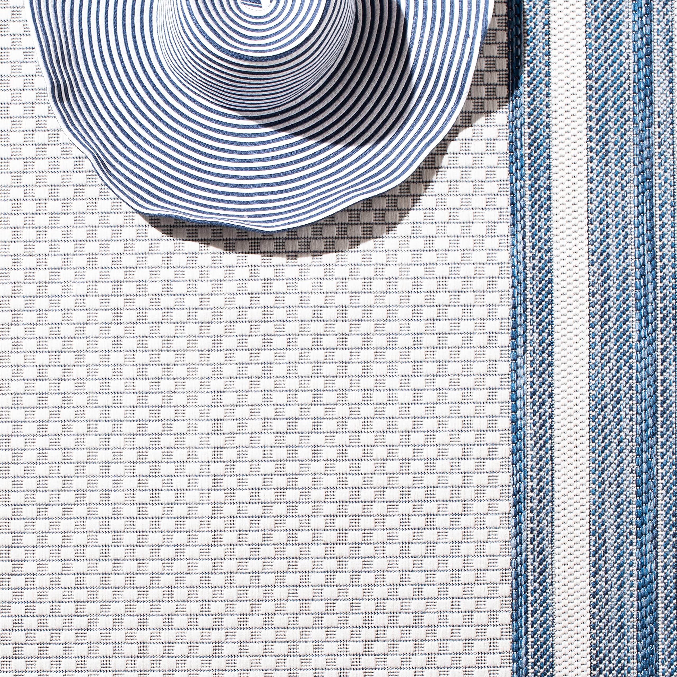 Safavieh Courtyard Collection 6'7' X 9'6' Ivory/Navy Cy8475 Indoor/ Outdoor Waterproof Easy Cleaning Patio Backyard Mudroom Ar