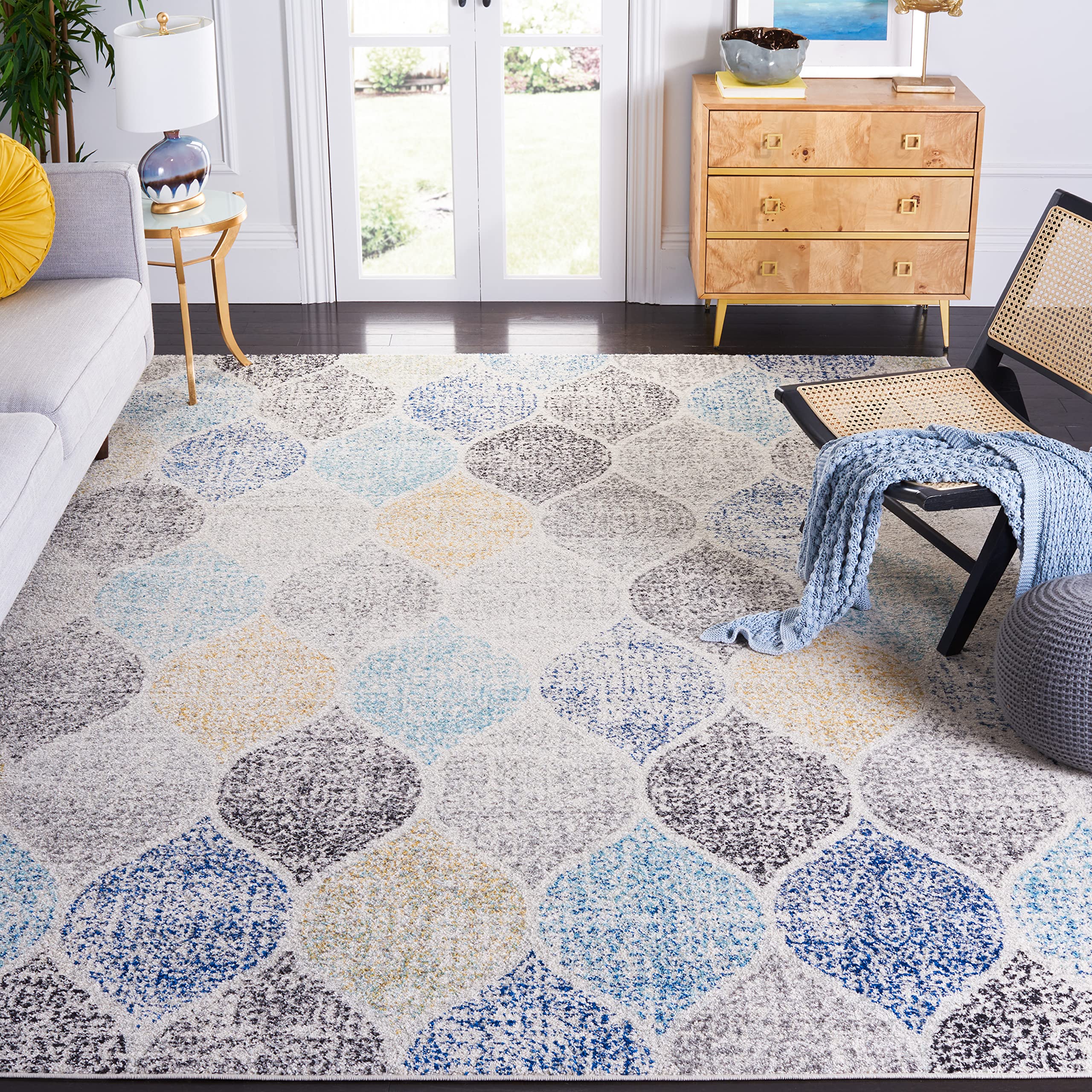 SAFAVIEH Madison Collection X-Large Area Rug - 12 x 15, Ivory & Blue, Glam Ogee Trellis Distressed Design, Non-Shedding & Easy