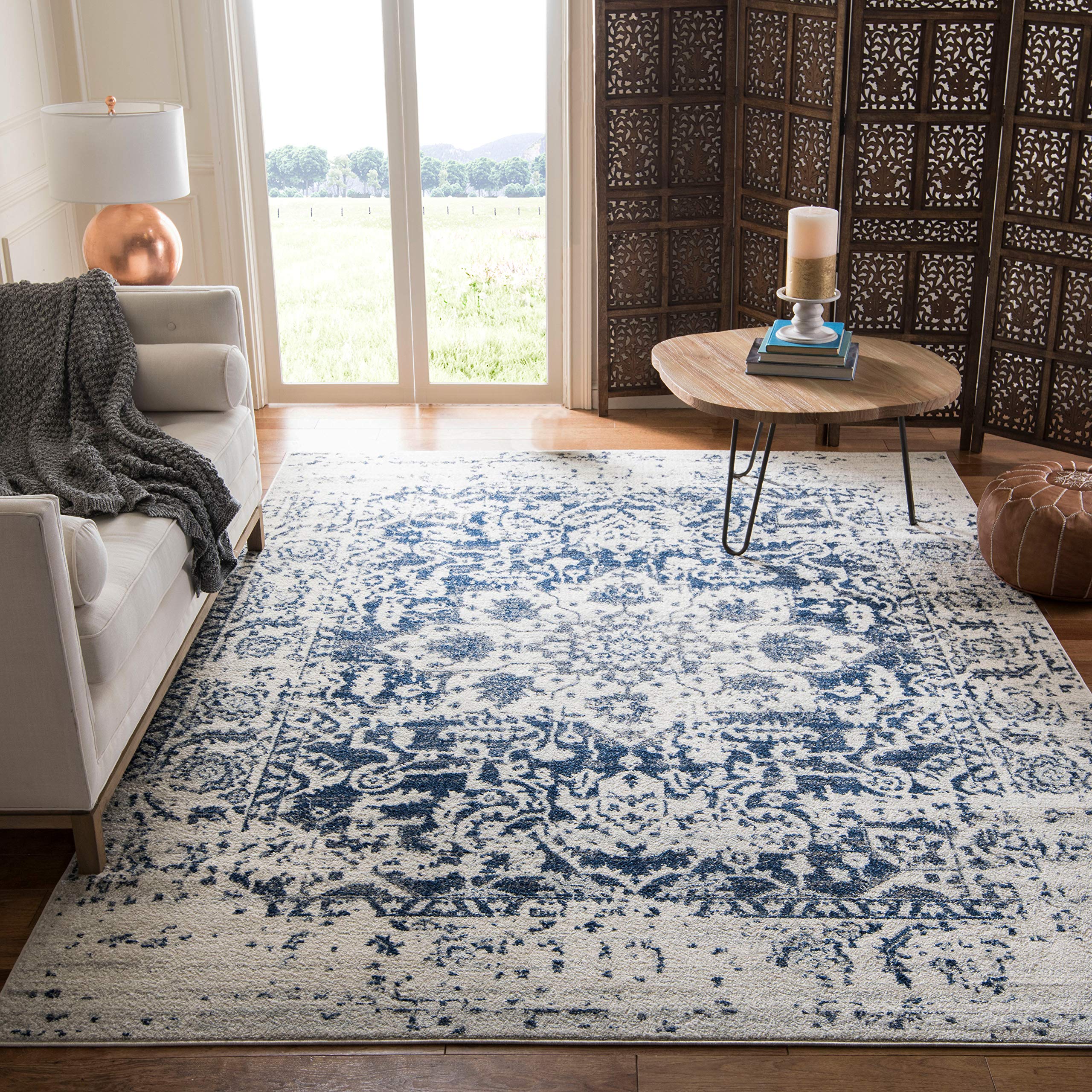 SAFAVIEH Madison Collection Area Rug - 3 Square, Cream & Navy, Snowflake Medallion Distressed Design, Non-Shedding & Easy Care,