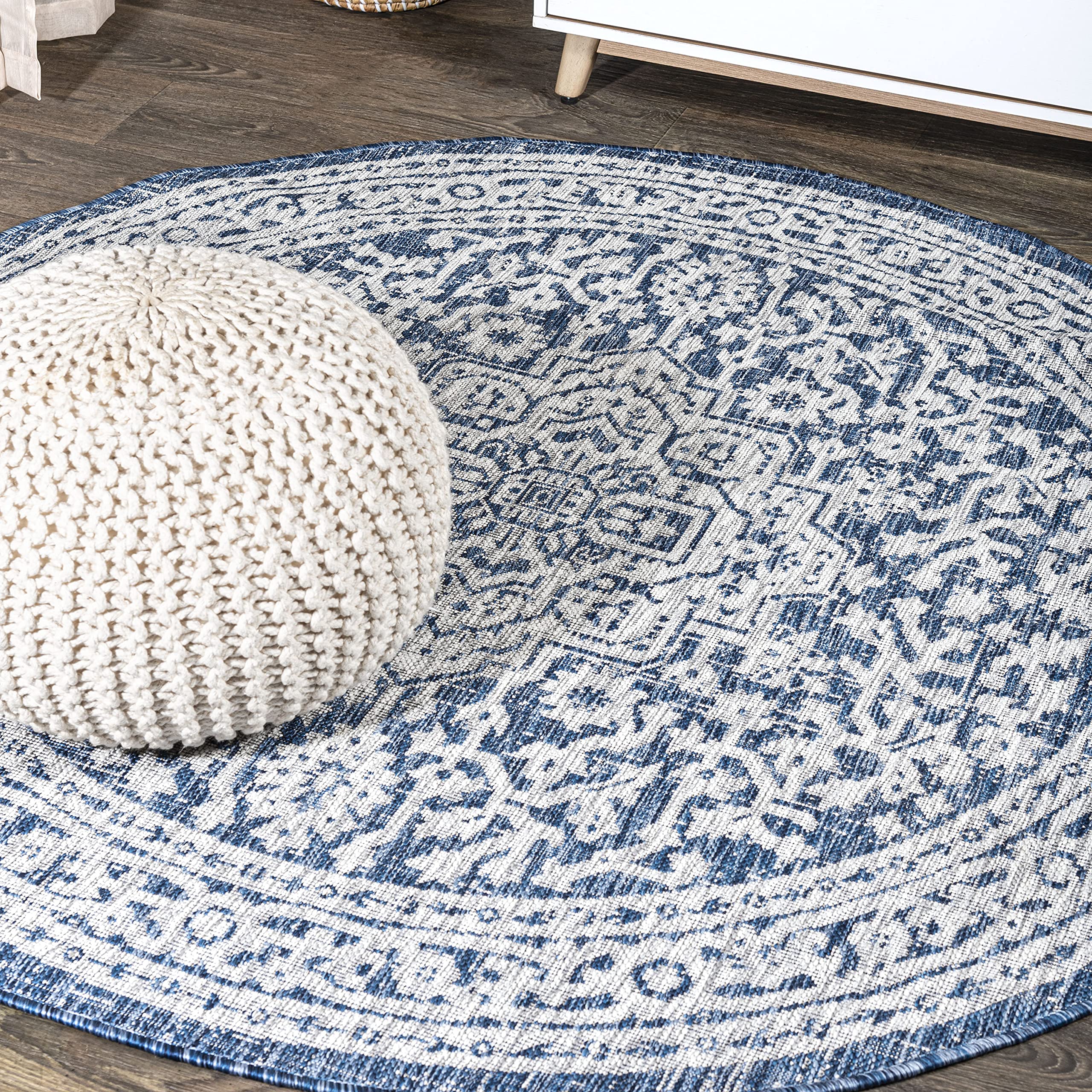 Jonathan Y Smb101B-9R Sinjuri Medallion Textured Weave Navy/Gray 9' Round Indoor/Outdoor Area Rug, Pet Friendly, Non-Shedding, S