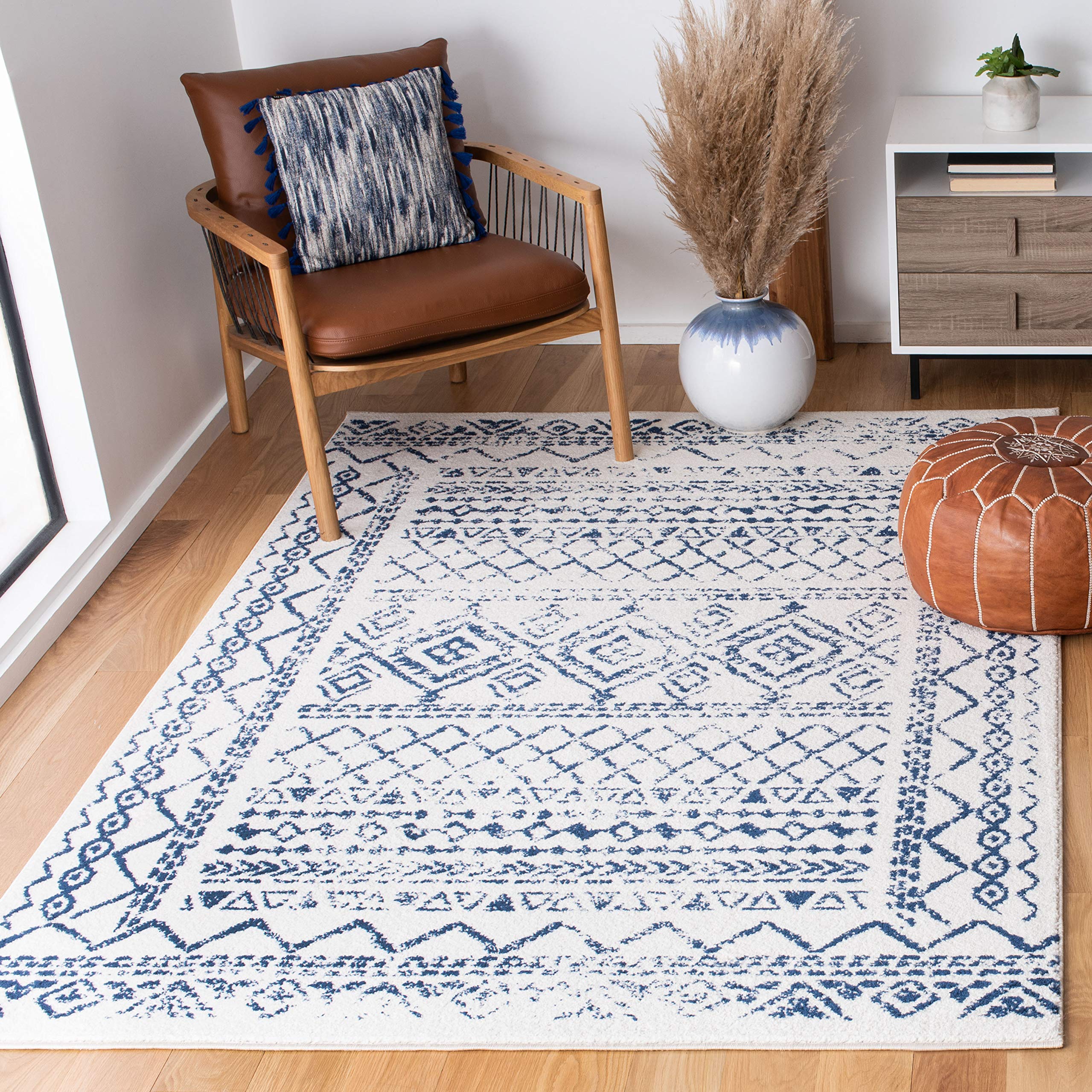 SAFAVIEH Tulum Collection 3 Square Ivory/Navy TUL268C Moroccan Boho Distressed Non-Shedding Area Rug