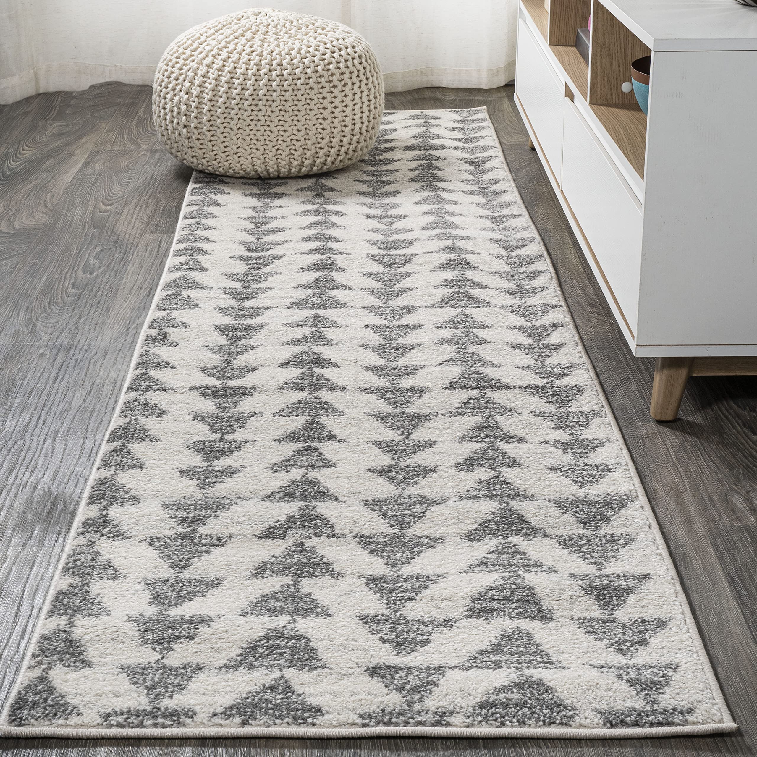 JONATHAN Y MOH206B-214 Aisha Moroccan Triangle Geometric Runner Rug, Bohemian, Minimalistic for Bedroom, Kitchen, Living Room, E