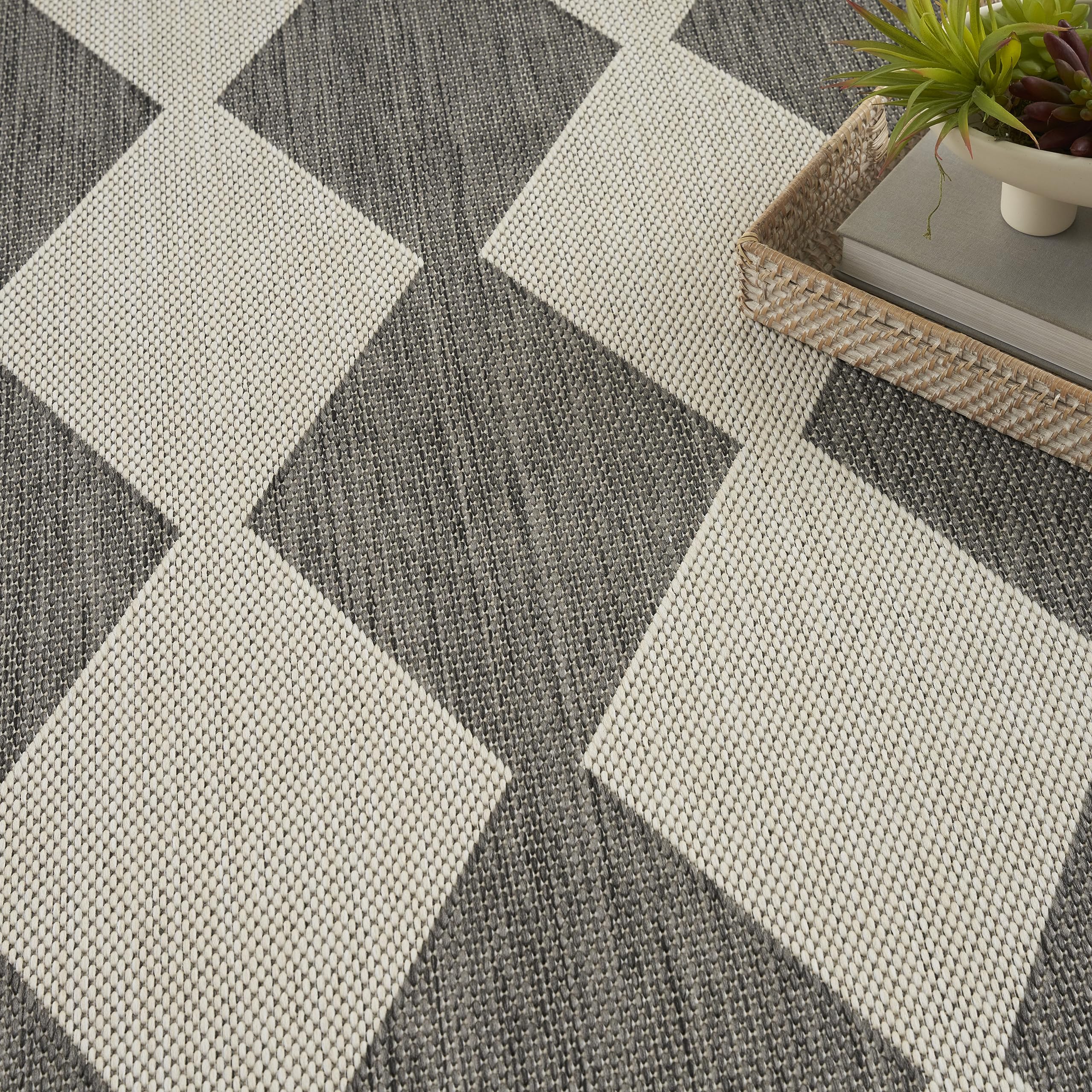 Nourison Positano Indoor/Outdoor Charcoal 4' X 6' Area Rug, Easy Cleaning, Non Shedding, Bed Room, Living Room, Dining Room, Backyard, Deck, Patio (4X6)