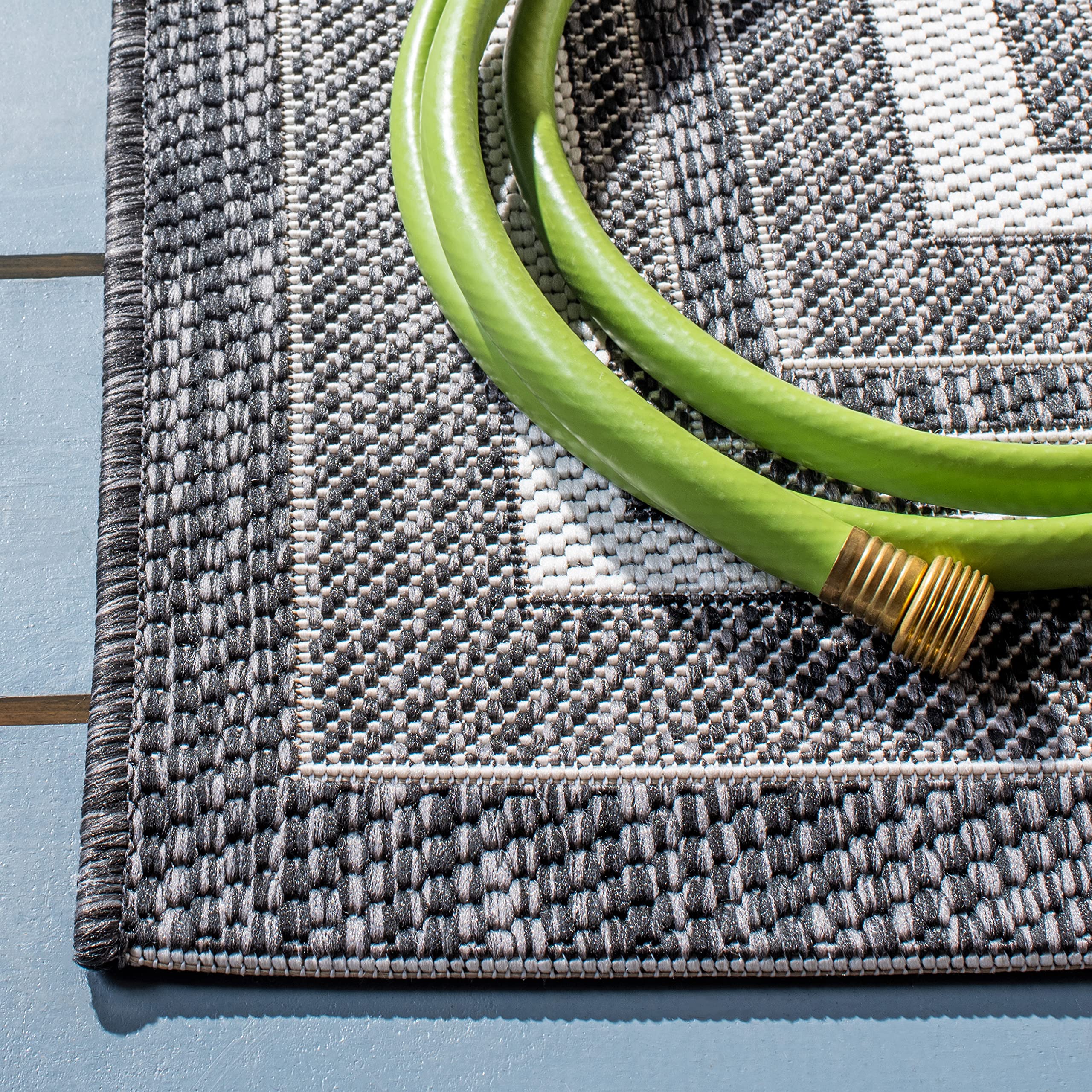 Safavieh Courtyard Collection 2' X 3'7' Ivory / Black Cy8475 Indoor/ Outdoor Waterproof Easy Cleaning Patio Backyard Mudroom Ac