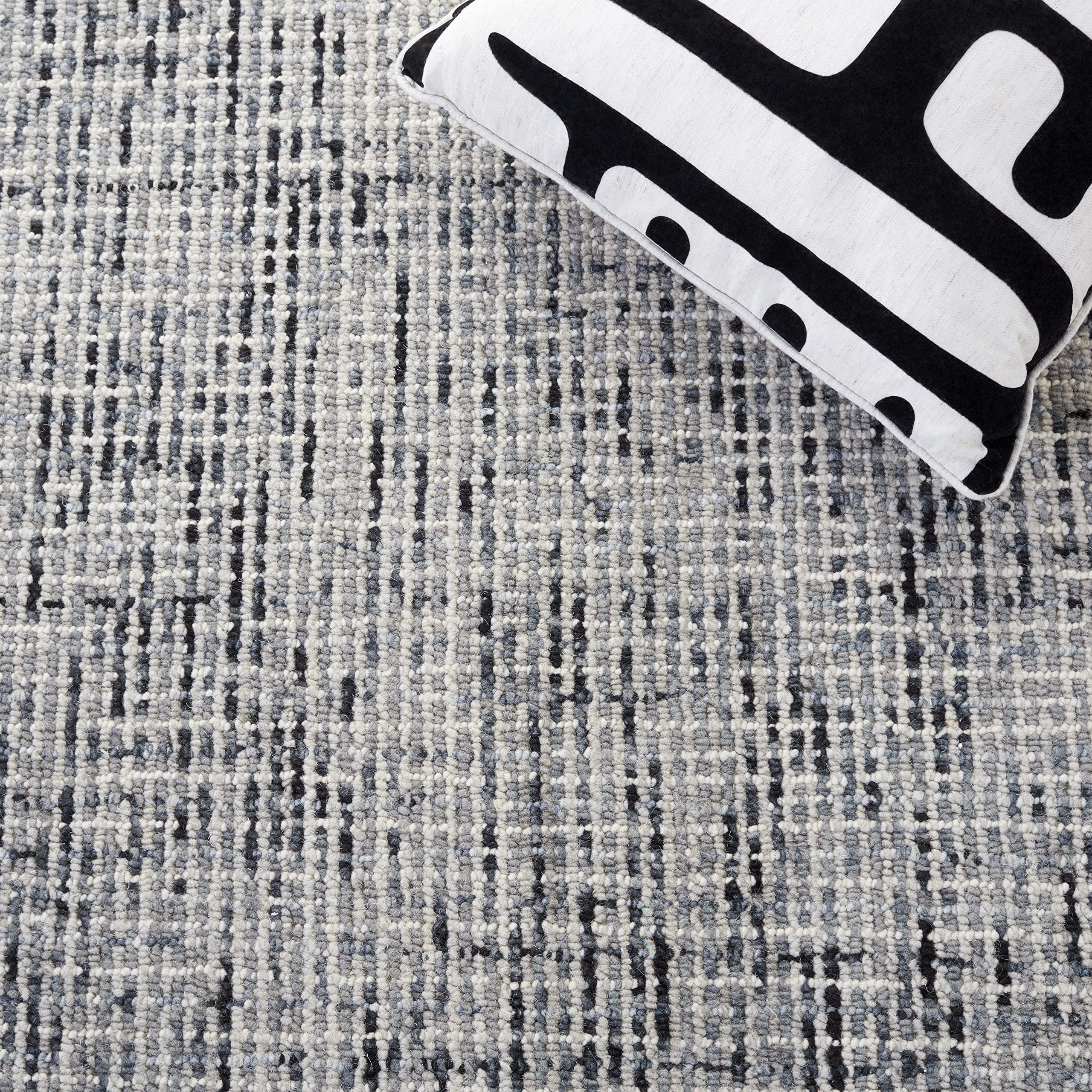 Safavieh Abstract Collection Area Rug - 6' Square, Dark Grey & Ivory, Handmade Wool, Ideal For High Traffic Areas In Living Room
