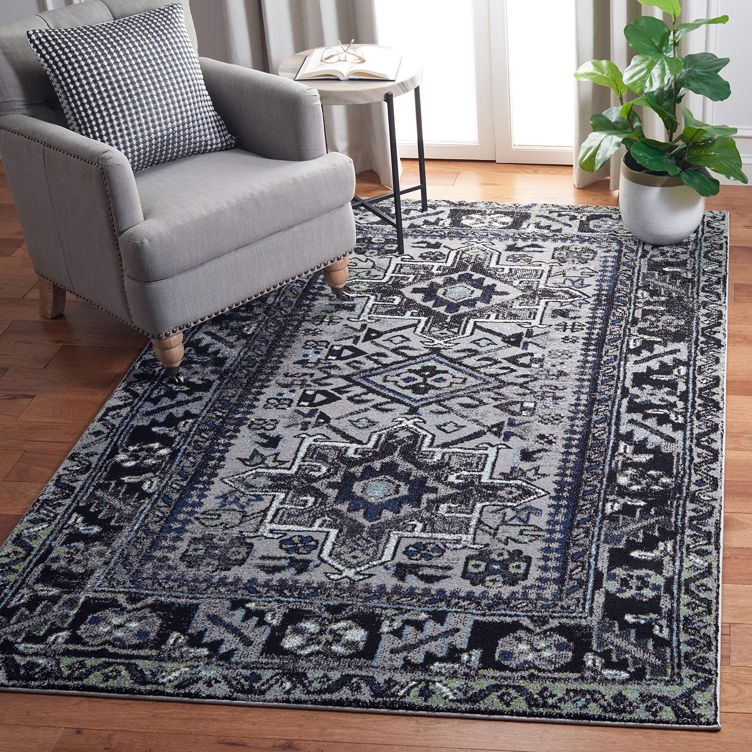 SAFAVIEH Vintage Hamadan Collection Area Rug - 67 x 9, Light Grey & Dark Grey, Traditional Oriental Design, Non-Shedding & Eas