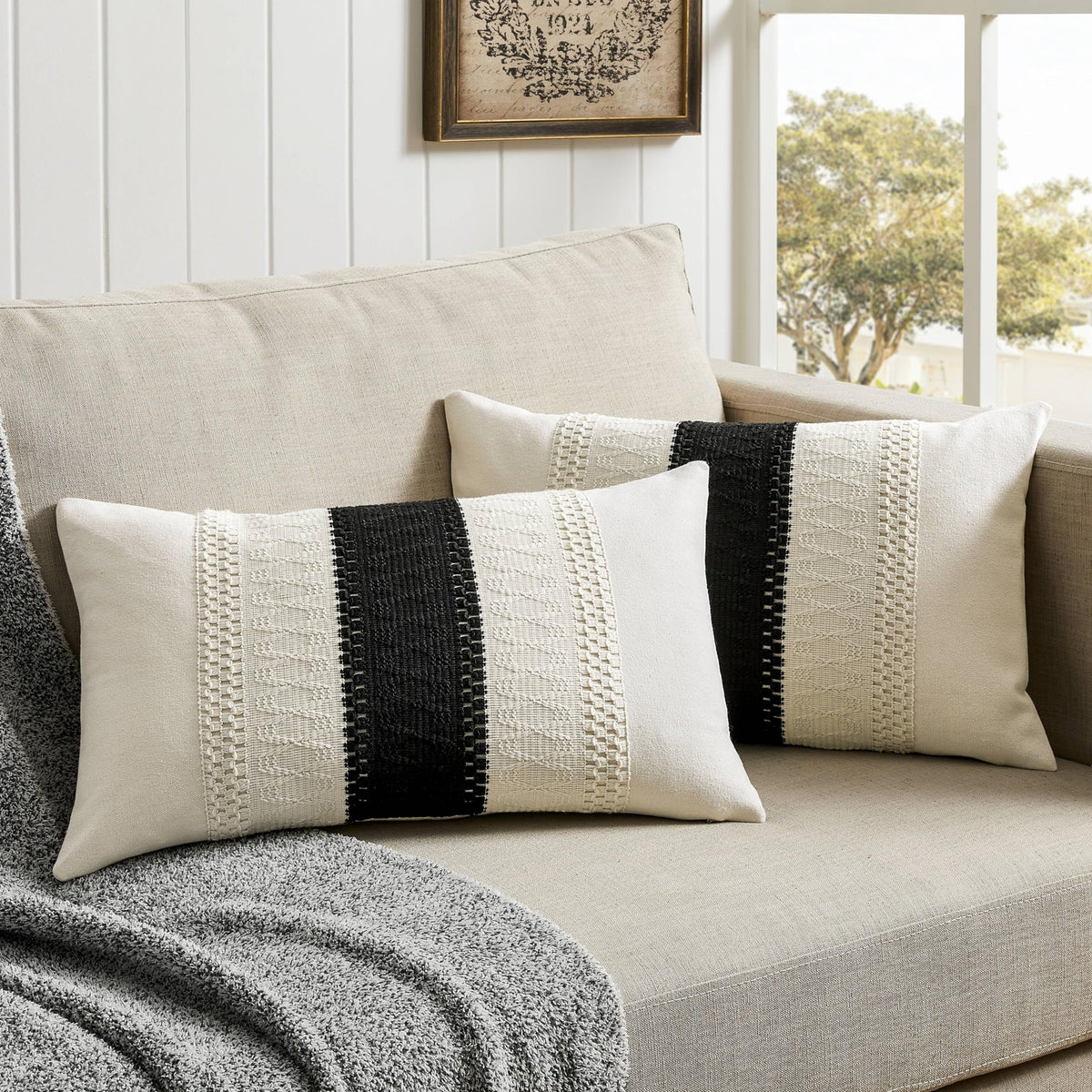 Zeemart 2 Packs Cotton Boho Lumbar Throw Pillow Covers 12X20 Inch Contrast Black, Soft Farmhouse Decorative Couch Pillow Cases B