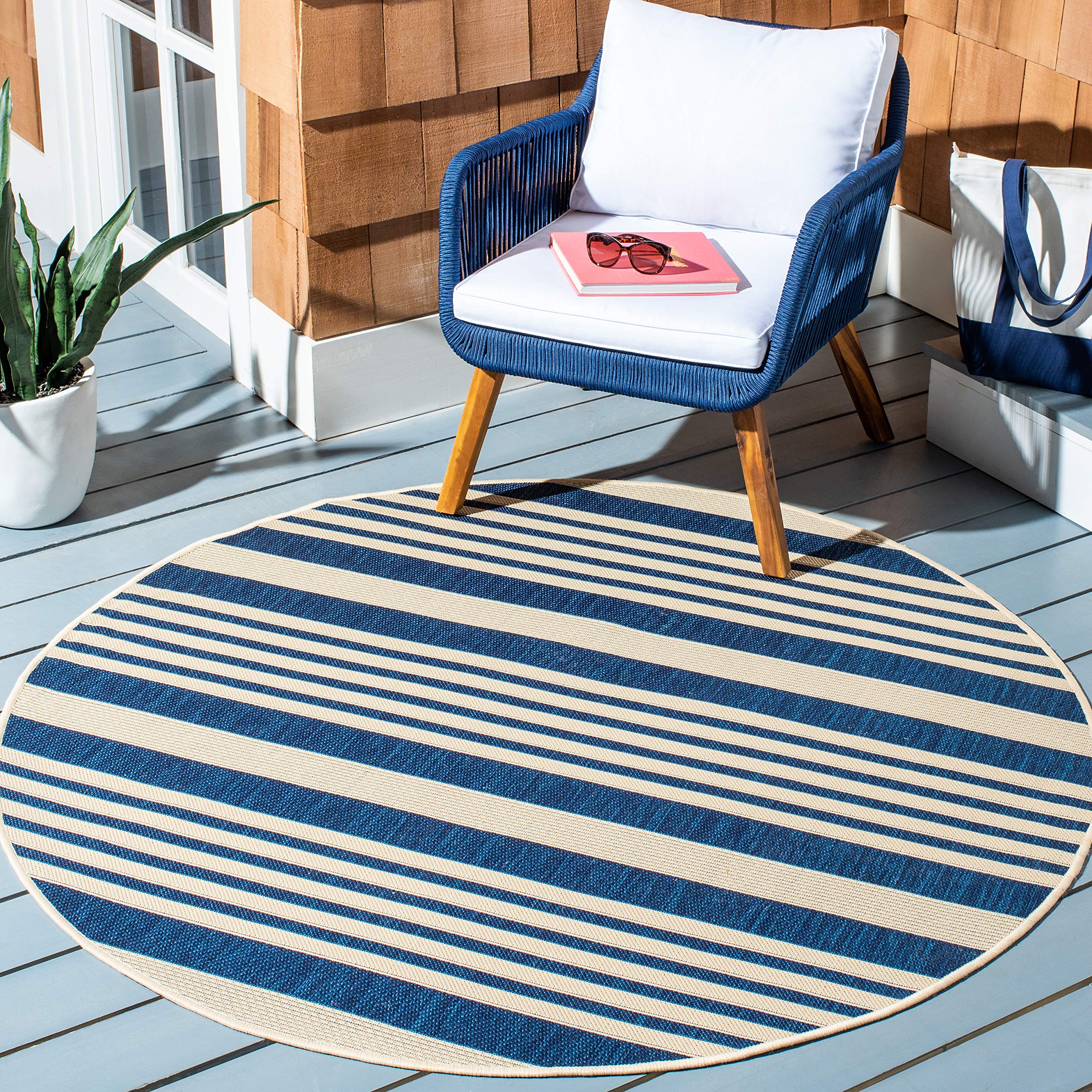 Safavieh Courtyard Collection Area Rug - 4' Round, Navy & Beige, Non-Shedding & Easy Care, Indoor/Outdoor & Washable-Ideal For P