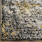 Safavieh Classic Vintage Collection Accent Rug - 4' X 6', Black & Silver, Distressed Design, Non-Shedding & Easy Care, Ideal For