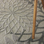 Nourison Aloha Indoor/Outdoor Floral Silver Grey 3'6' X 5'6' Area Rug, (4' X 6')