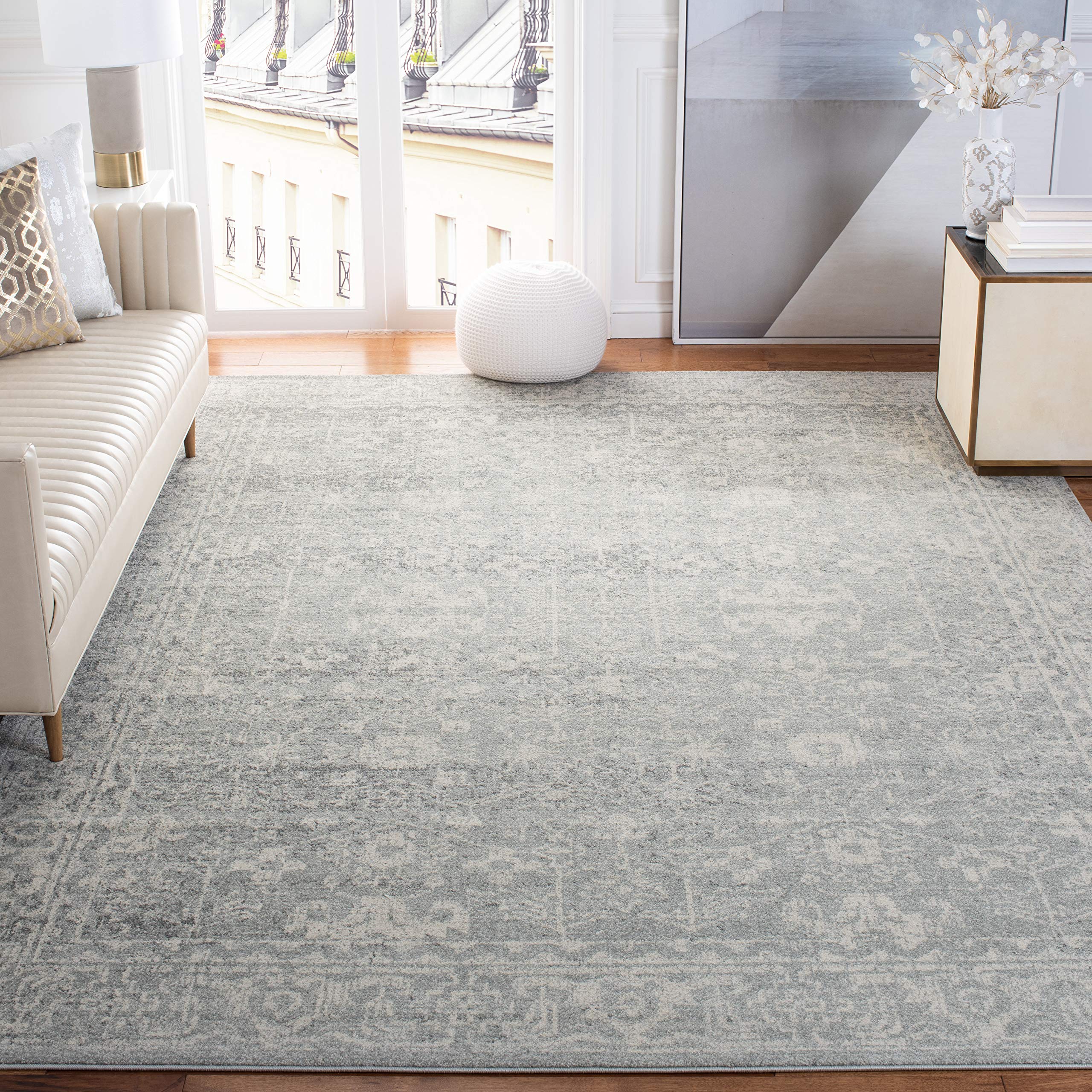 SAFAVIEH Evoke Collection Area Rug - 9 Square, Silver & Ivory, Shabby Chic Distressed Design, Non-Shedding & Easy Care, Ideal f
