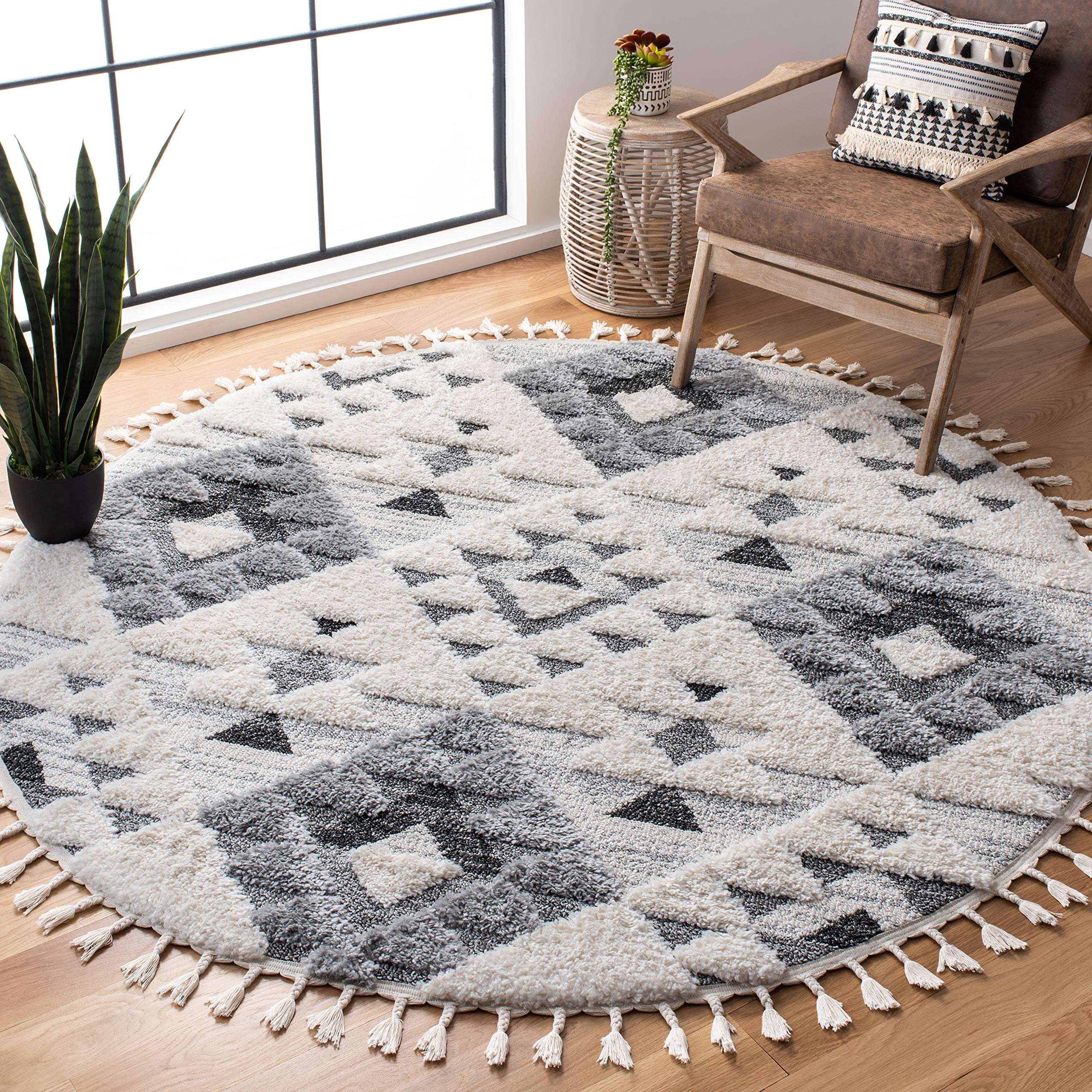 Safavieh Moroccan Tassel Shag Collection Area Rug - 12 Round, Ivory/Grey, Geometric Design, Plush 1.5 Inch Thick Ideal for High