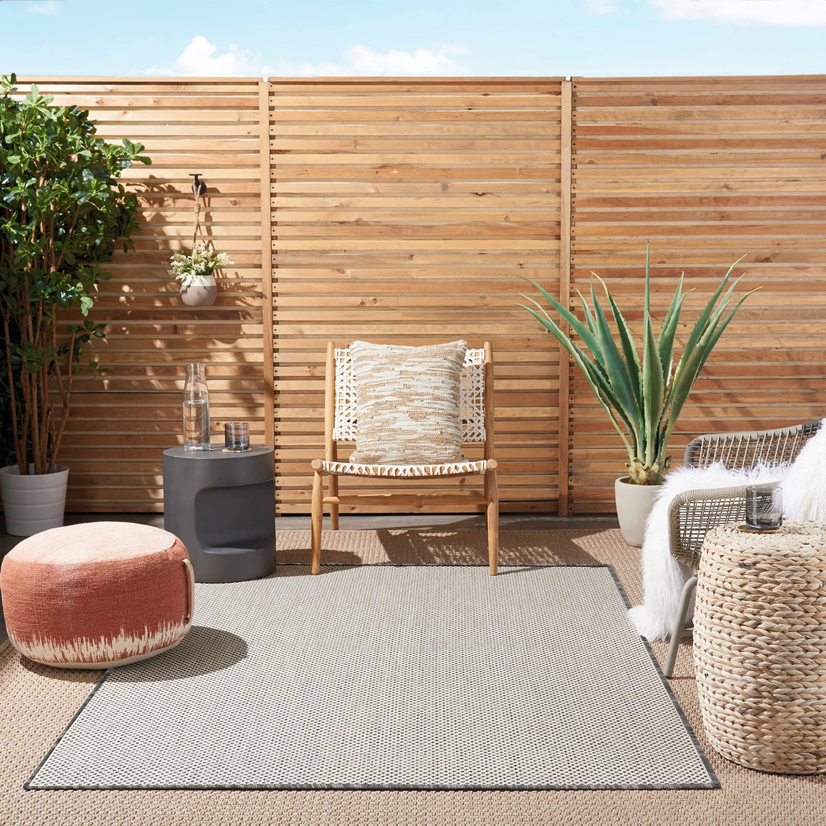 Nourison Courtyard Indoor/Outdoor Area Rug 5' X 7', Ivory Charcoal, Rectangular Geometric Easy Cleaning Non Shedding Bed Room Li