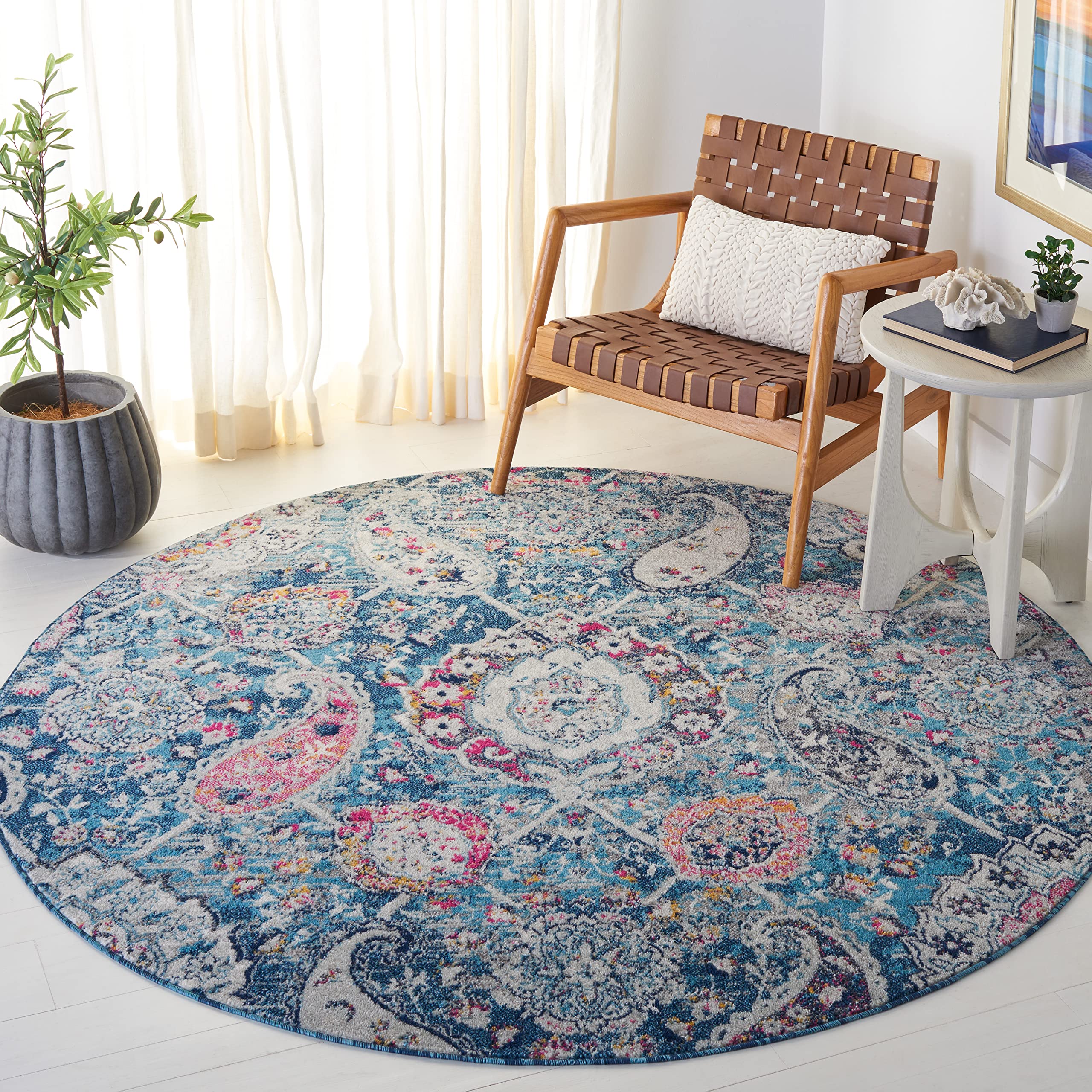SAFAVIEH Madison Collection Area Rug - 4 Round, Blue & Grey, Non-Shedding & Easy Care, Ideal for High Traffic Areas in The Livi