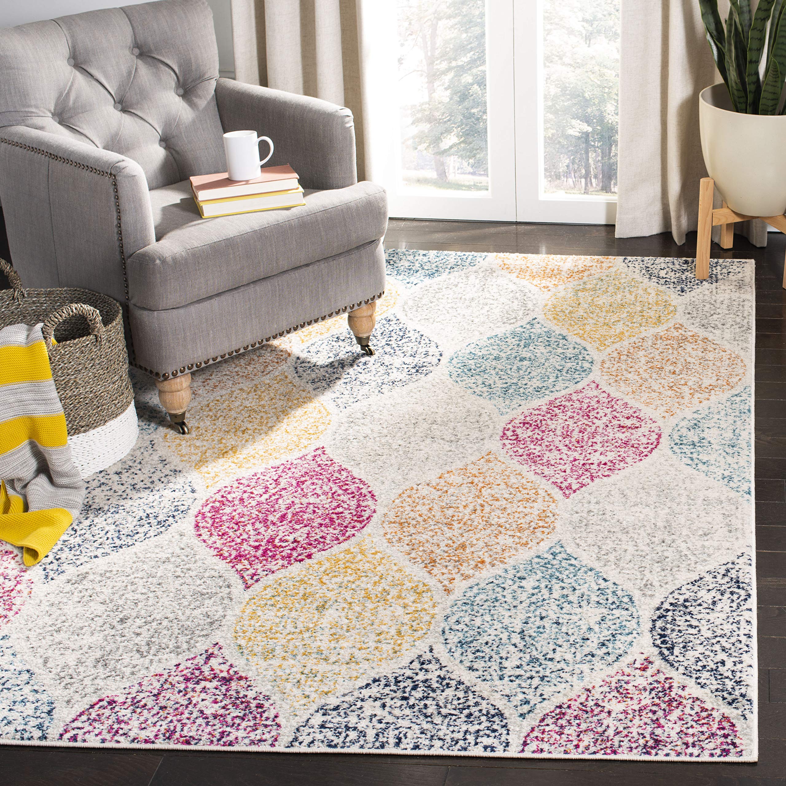 SAFAVIEH Madison Collection Accent Rug - 3 x 5, Creme & Yellow, Glam Ogee Trellis Distressed Design, Non-Shedding & Easy Care,
