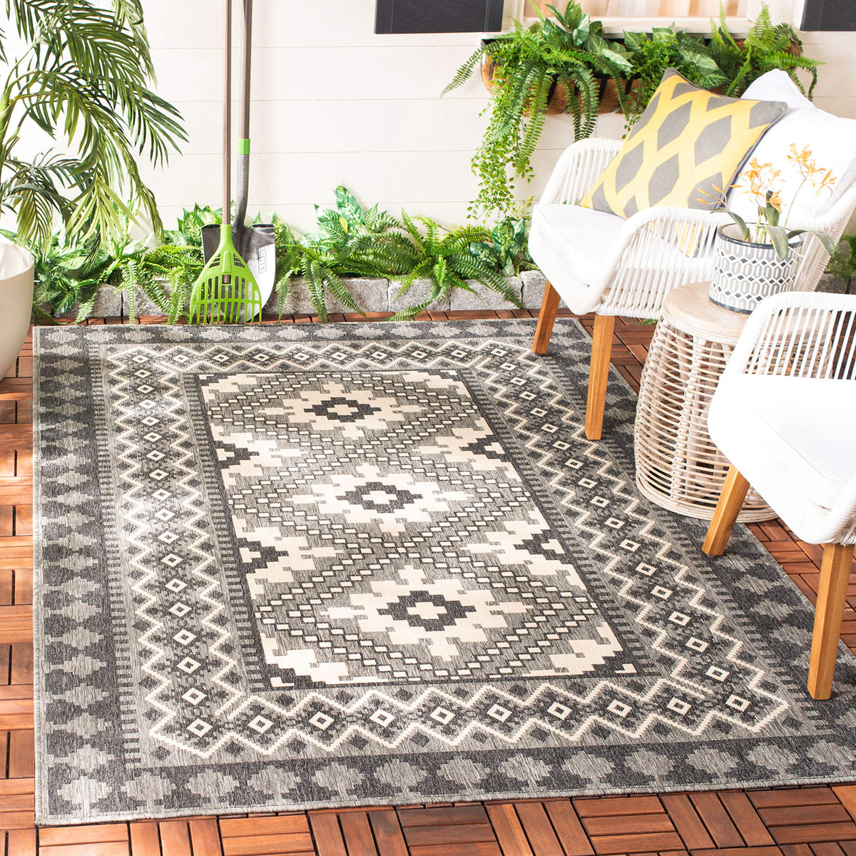 Safavieh Veranda Collection 3' Square Ivory/Charcoal Ver099 Boho Indoor/ Outdoor Non-Shedding Easy Patio Backyard Porch Deck Mud