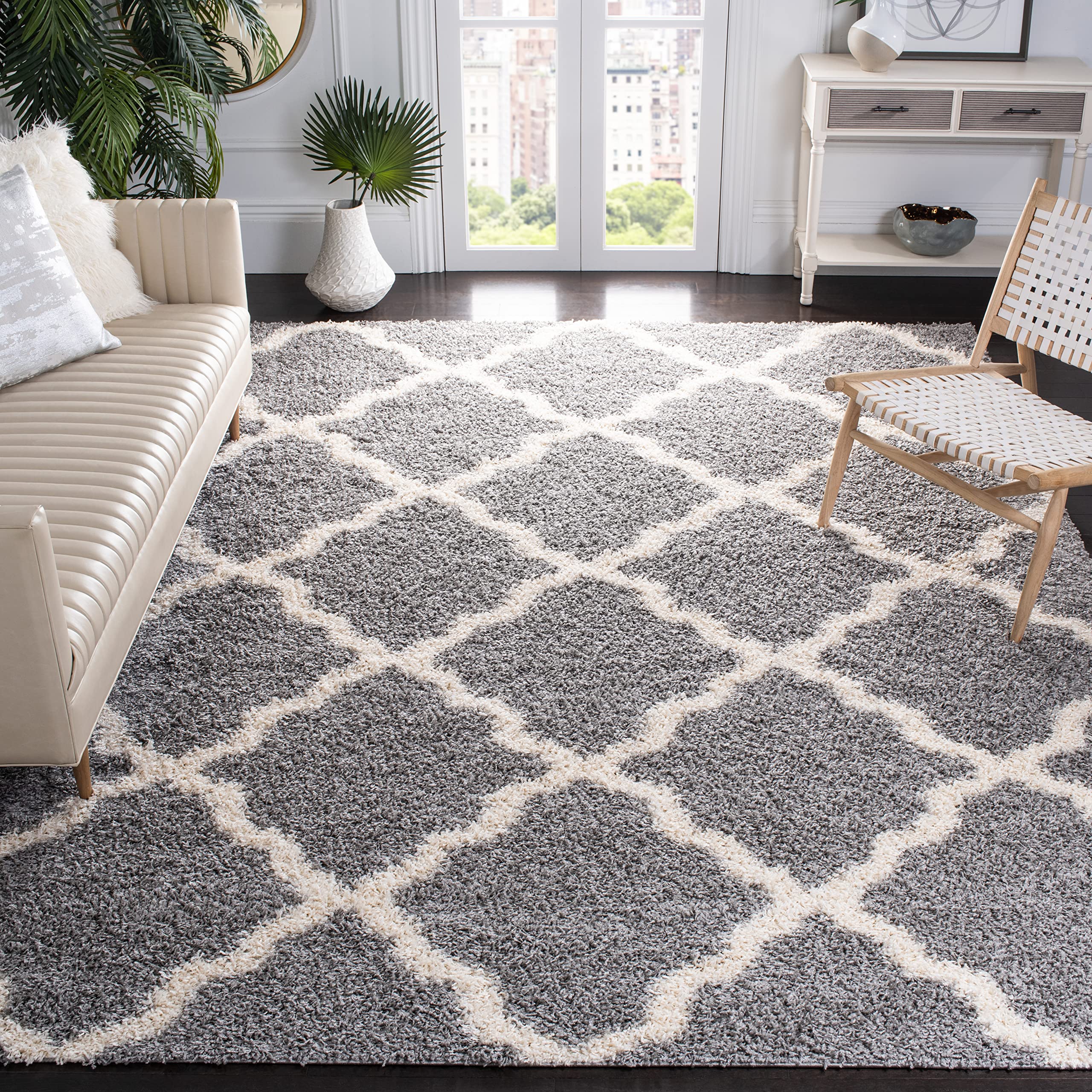 SAFAVIEH Dallas Shag Collection Area Rug - 10 x 14, Grey & Ivory, Trellis Design, Non-Shedding & Easy Care, 1.5-inch Thick Ide