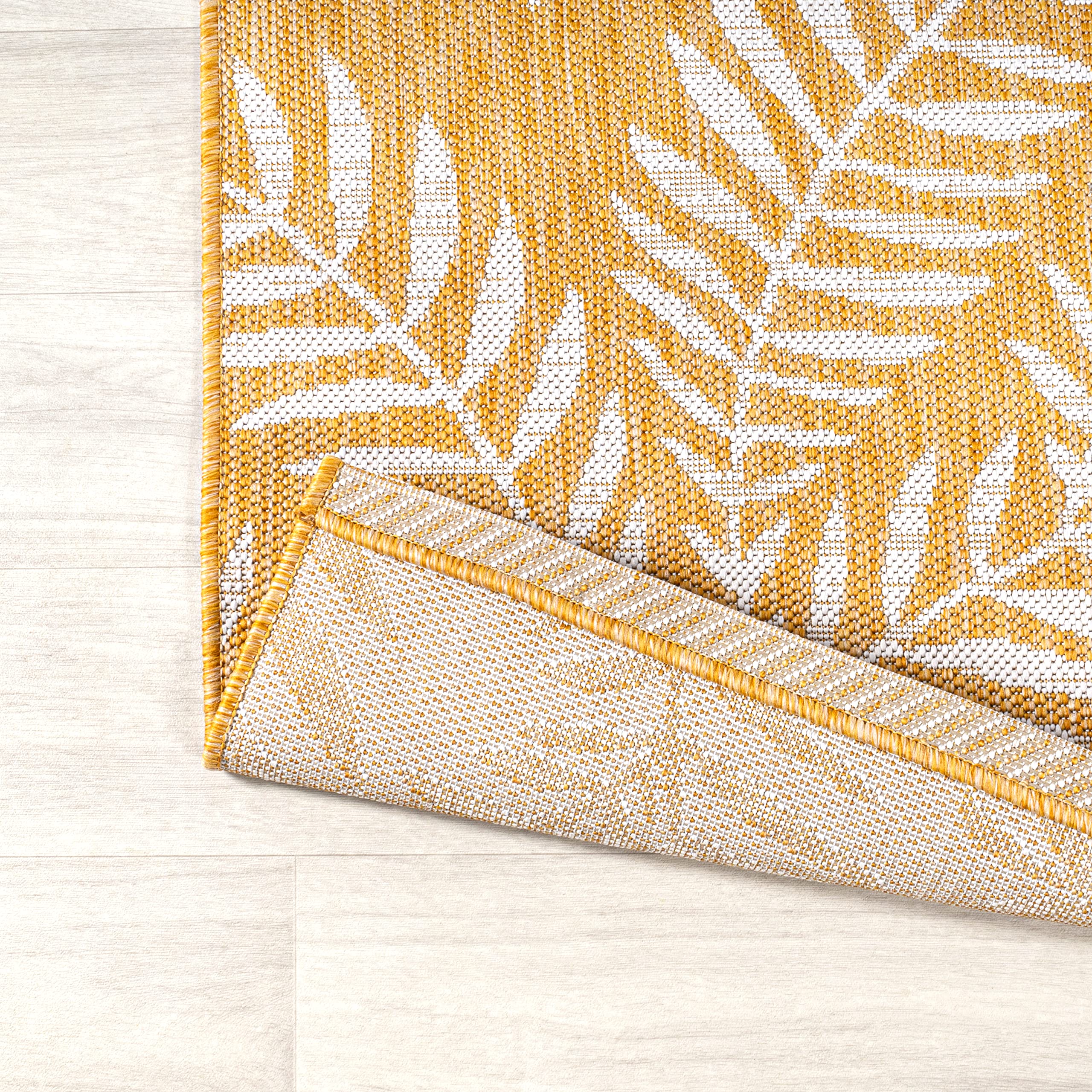 Jonathan Y Smb119C-210 Nevis Palm Frond Indoor Outdoor Area Rug, Coastal Casual Country & Floral Easy Cleaning,Bedroom,Kitchen,Backyard,Patio,Non Shedding, Yellow/Cream, 2 X 10