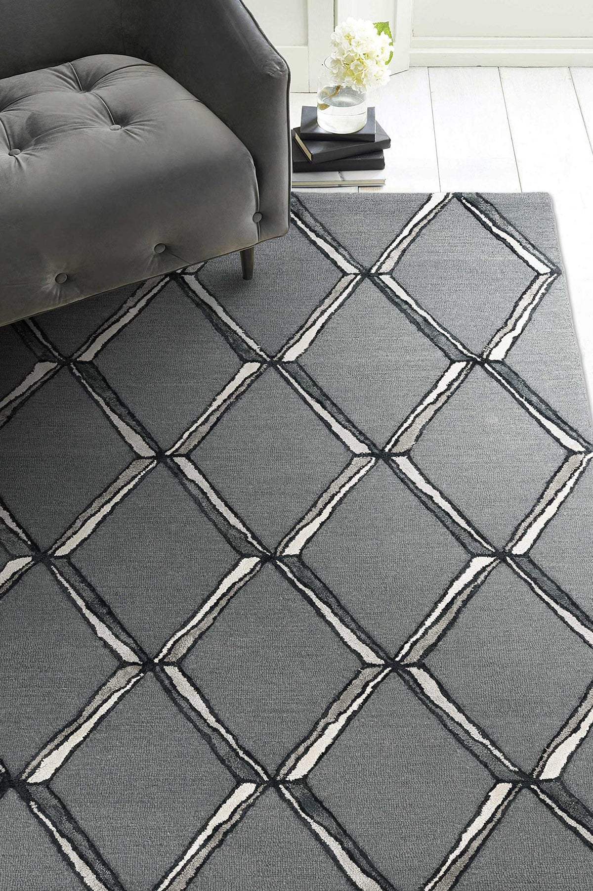 HomeRoots Wool/Viscose 60' X 84' X 0.'5' Charcoal/Silver Wool/Viscose Rug