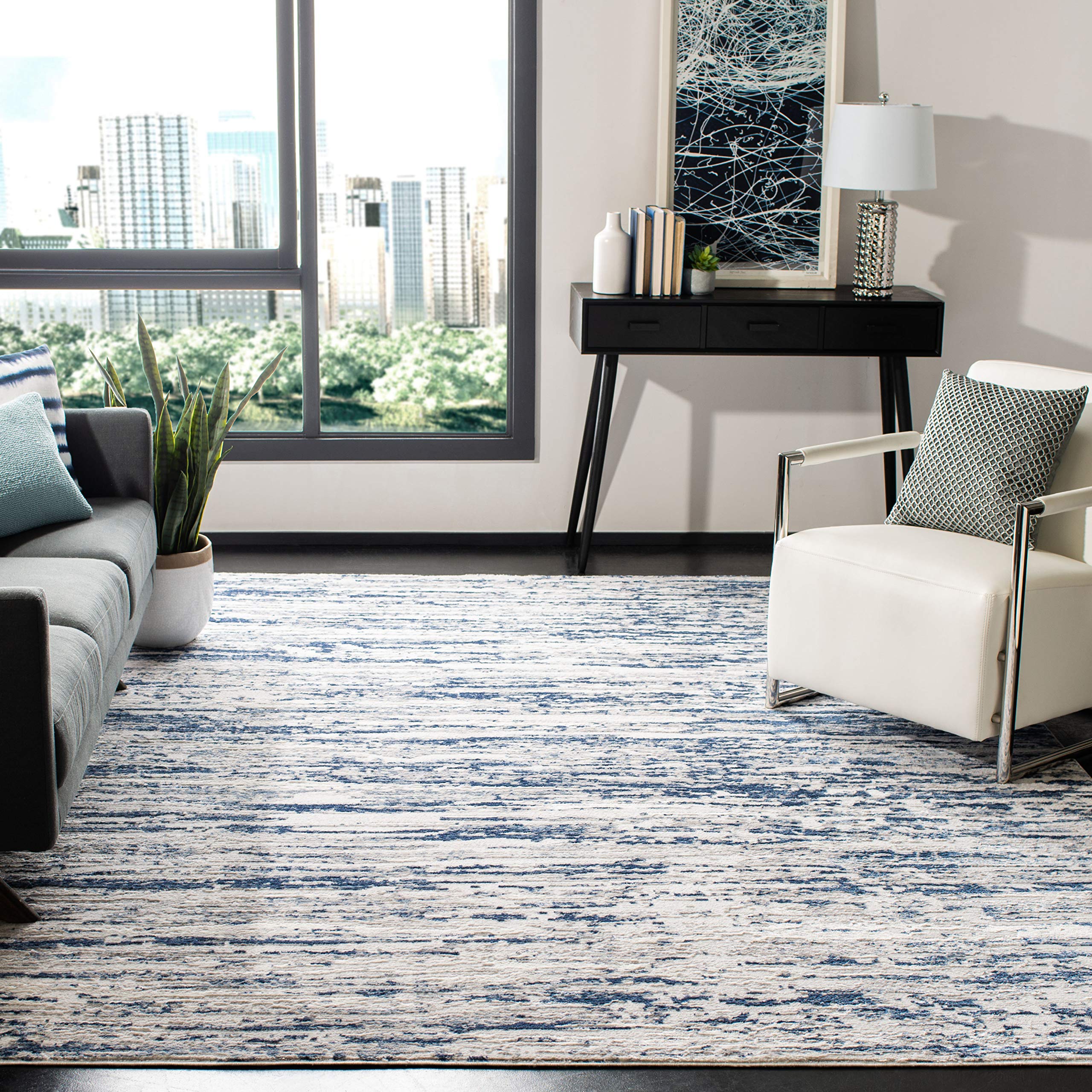 SAFAVIEH Amelia Collection 67 Square Grey / Navy ALA768B Modern Abstract Non-Shedding Living Room Bedroom Area Rug