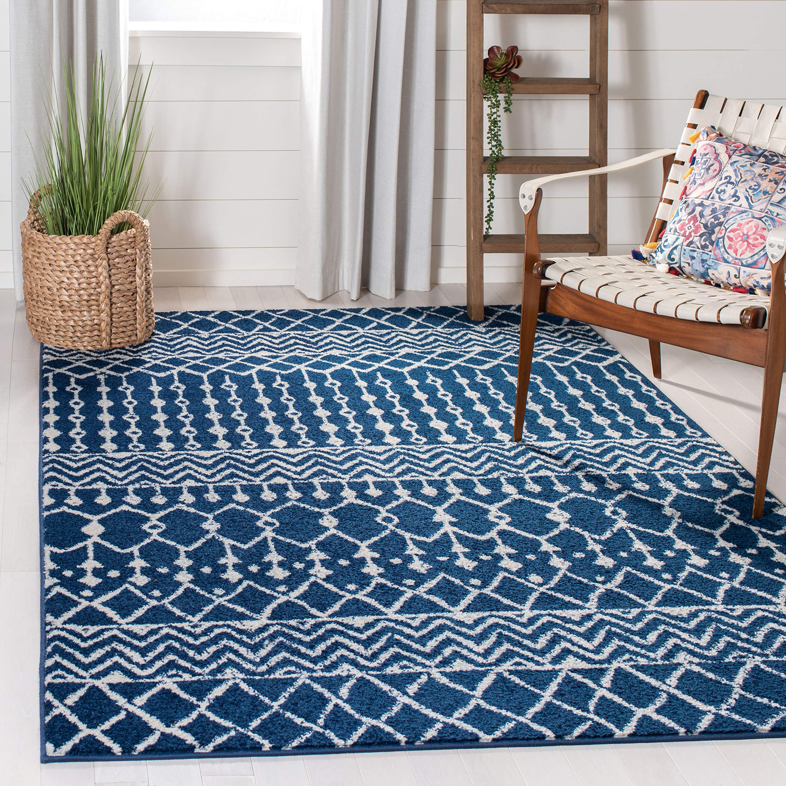 SAFAVIEH Tulum Collection Accent Rug - 3 x 5, Navy & Ivory, Moroccan Boho Distressed Design, Non-Shedding & Easy Care, Ideal f