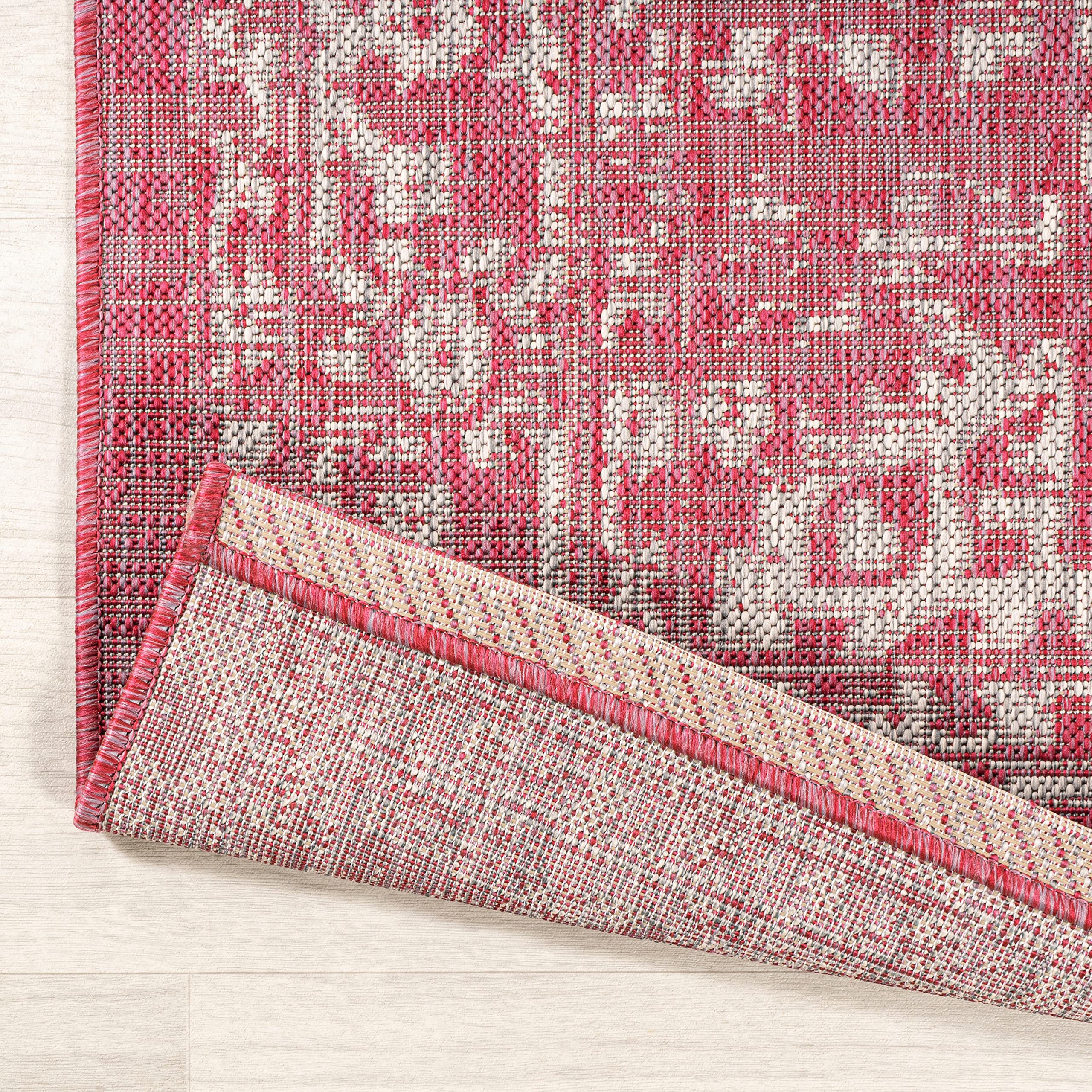 Jonathan Y Smb104E-5Sq Malta Bohemian Medallion Textured Weave Indoor Outdoor Area Rug,Coastal,Traditional,Transitional Easy Clean,Bedroom,Kitchen,Backyard,Patio,Non-Shed,Fuchsia/Light Gray,5' Square