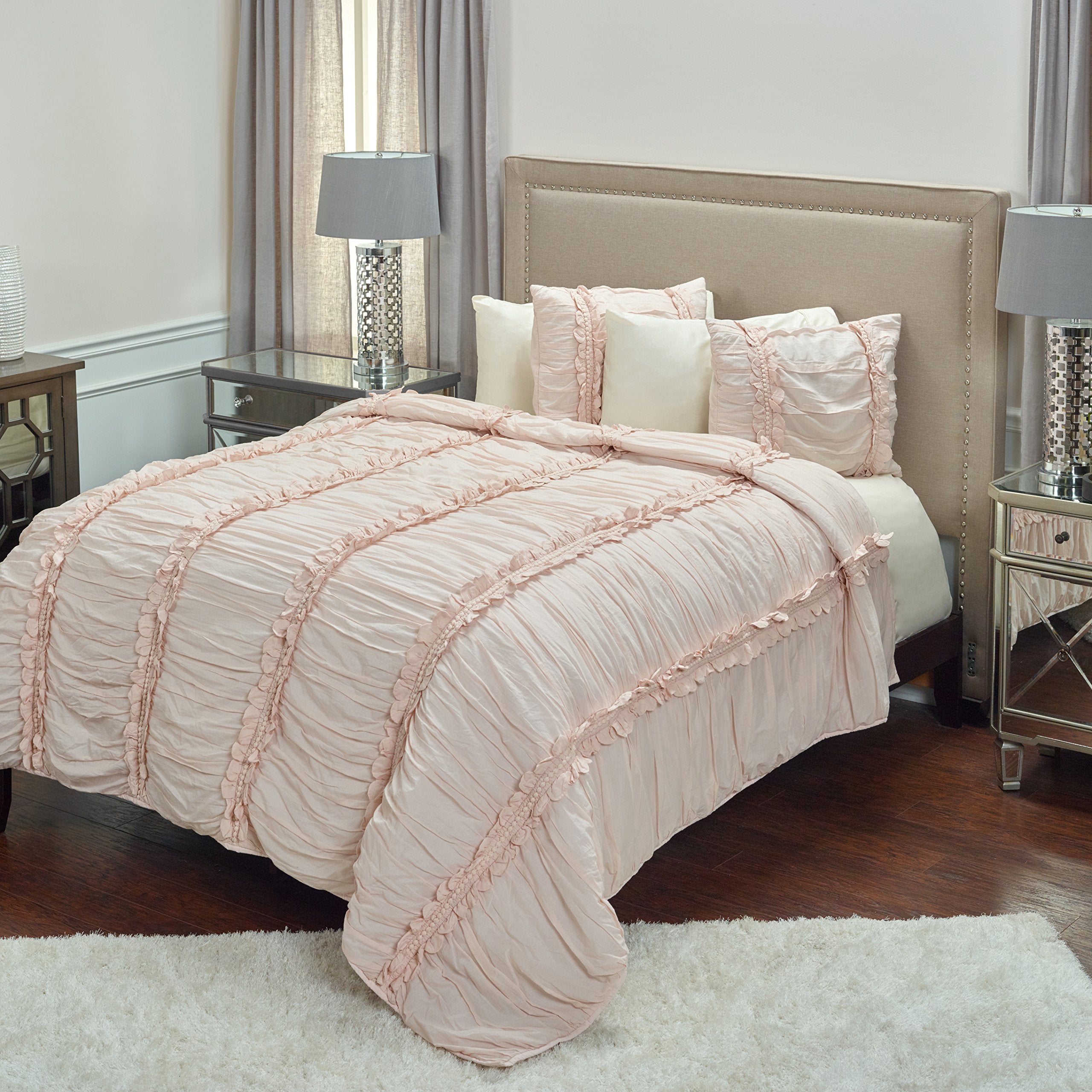 Rizzy Home | BQ4174 | Polyester Quilt | 106"x92" Pink/Neutral/ Solid With Texture