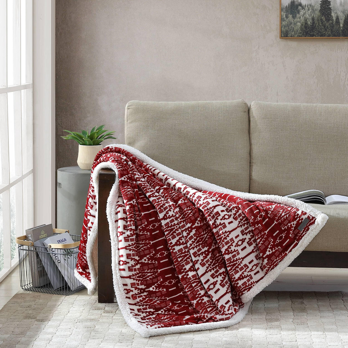 Eddie Bauer - Throw Blanket, Soft Fleece Bedding With Sherpa Reverse, Plush Home Decor (San Juan Red Clay, 50' X 60')