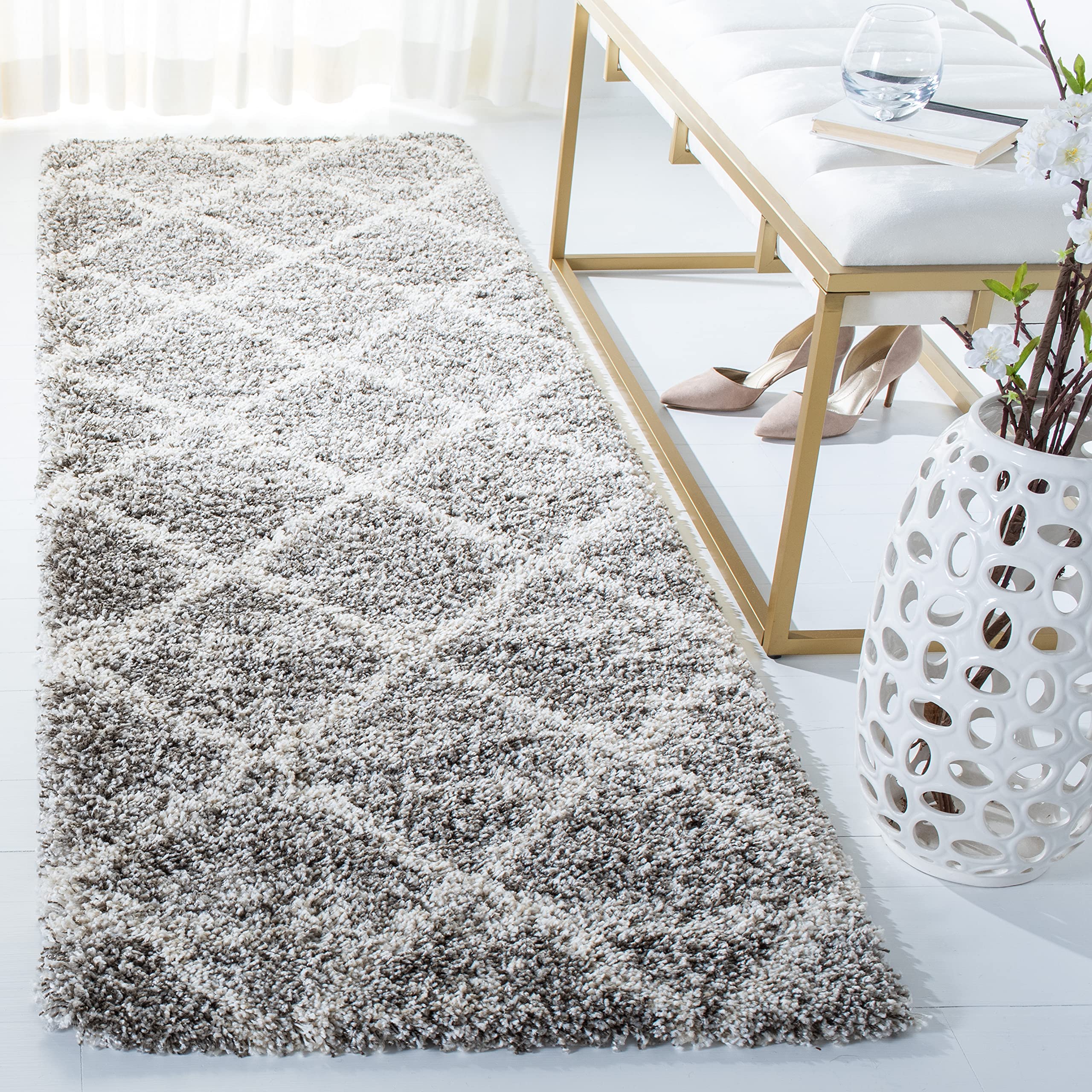SAFAVIEH Hudson Shag Collection Runner Rug - 23 x 8, Distressed Grey & Ivory, Trellis Design, Non-Shedding & Easy Care, 2-inch