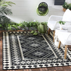 Safavieh Veranda Collection Area Rug - 8' X 11', Black & Creme, Boho Design, Non-Shedding & Easy Care, Indoor/Outdoor & Washable