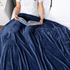 Pavilia Soft Fleece Navy Blue Throw Blanket For Couch, Lightweight Plush Warm Blankets For Bed, Fuzzy Cozy Flannel Blanket Throw