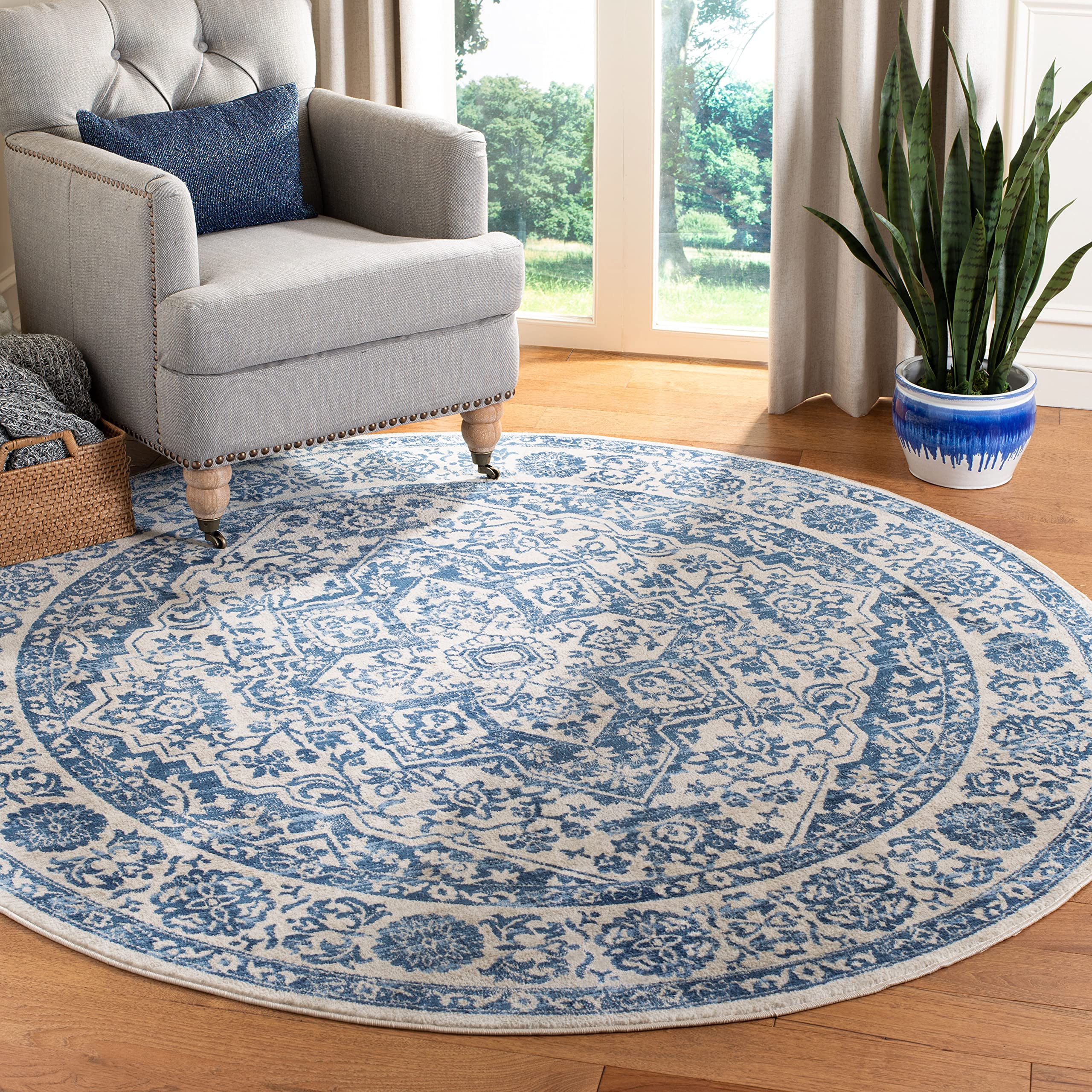 SAFAVIEH Brentwood Collection Area Rug - 9 Round, Navy & Light Grey, Medallion Distressed Design, Non-Shedding & Easy Care, Ide