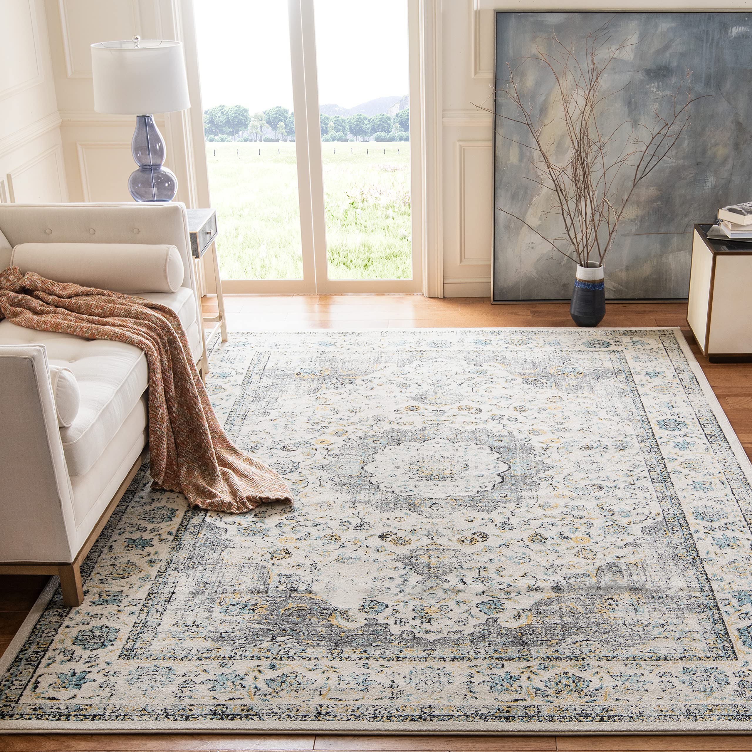 SAFAVIEH Evoke Collection Area Rug - 67 x 9, Grey & Gold, Shabby Chic Oriental Medallion Design, Non-Shedding & Easy Care, Ide