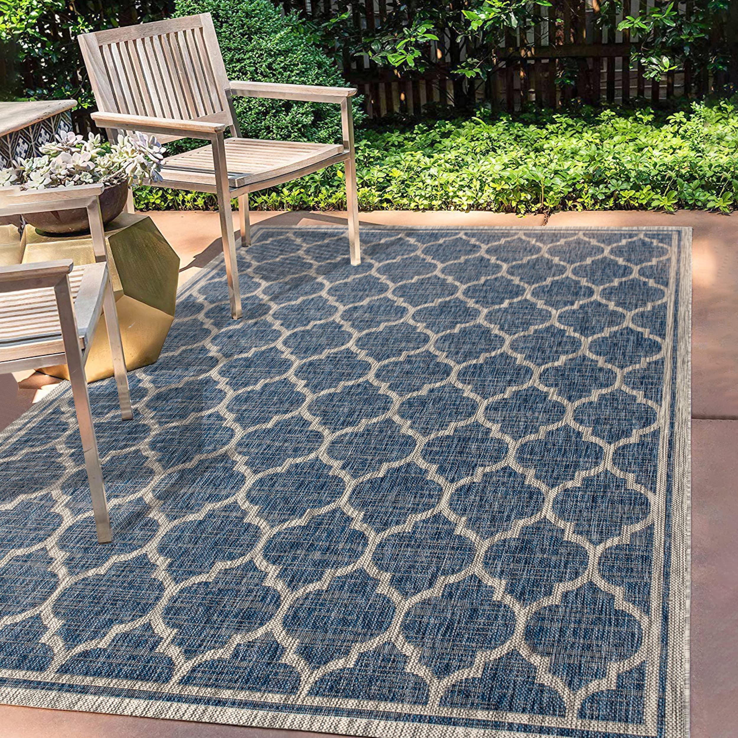 Jonathan Y Smb109D-4 Trebol Moroccan Trellis Textured Weave Indoor Outdoor Area-Rug Bohemian Modern Easy-Cleaning Bedroom Kitchen Backyard Patio Non Shedding, 4 X 6, Navy/Gray